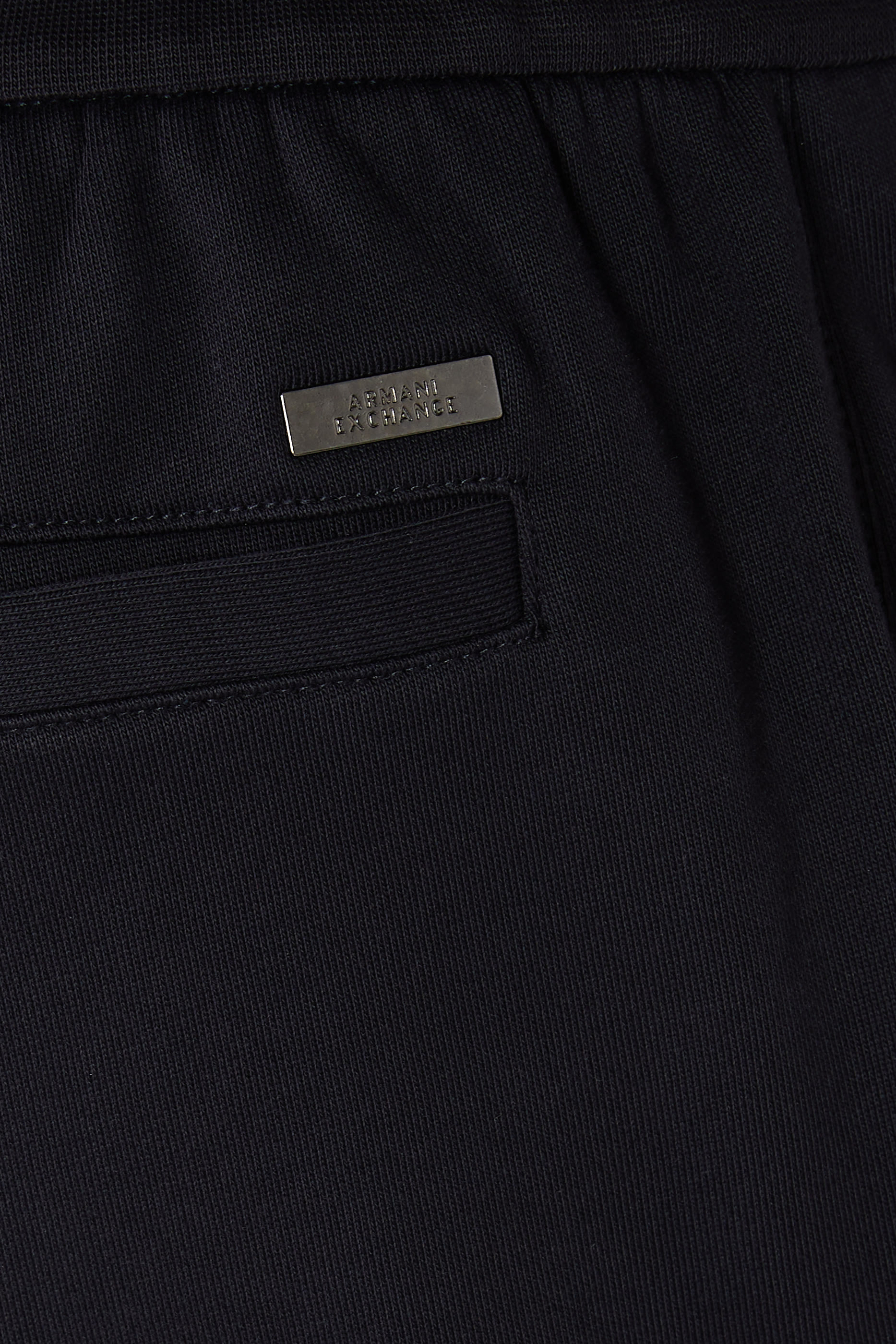 بنطال رياضي بقصة مريحة