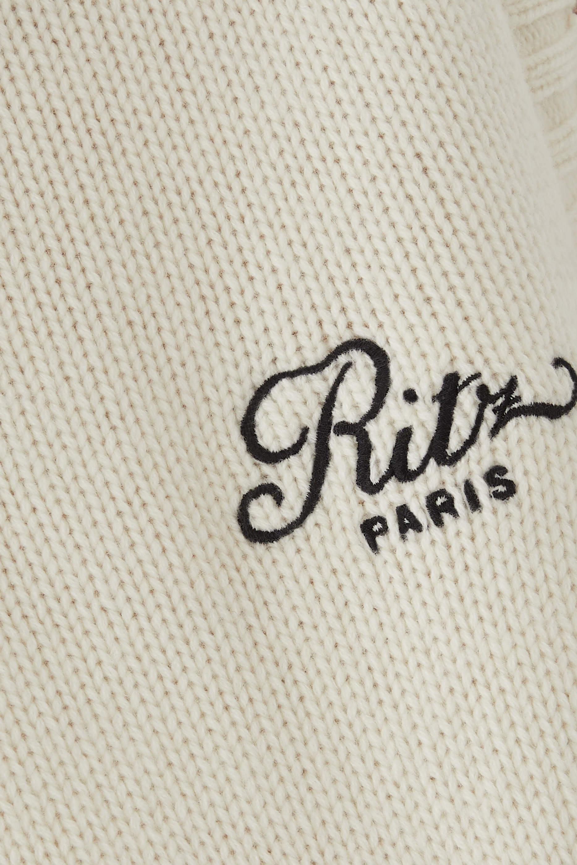 فيست بتصميم كنزة كشمير