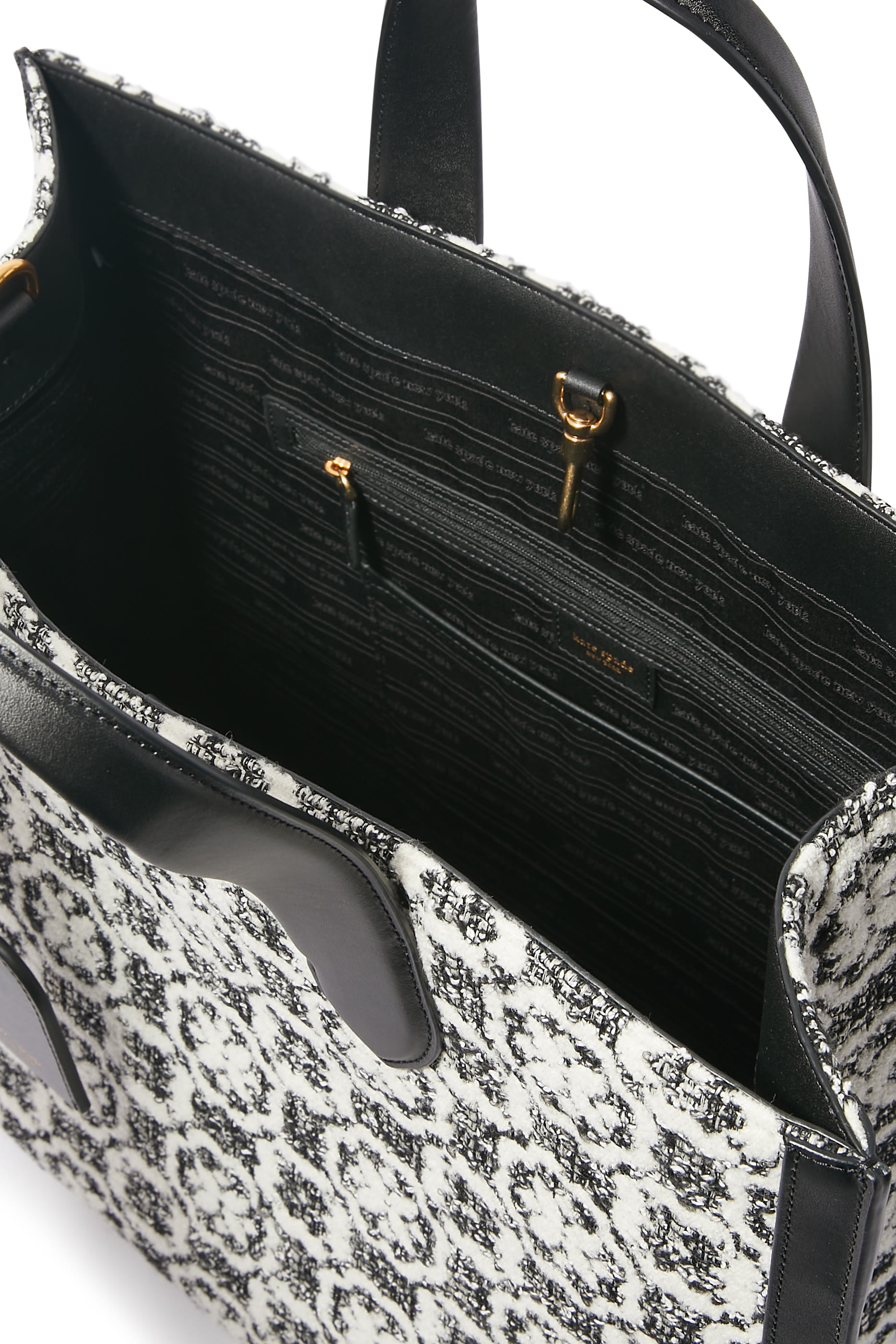 حقيبة يد مانهاتن كبيرة بنقشة زهور وقلوب بستونية