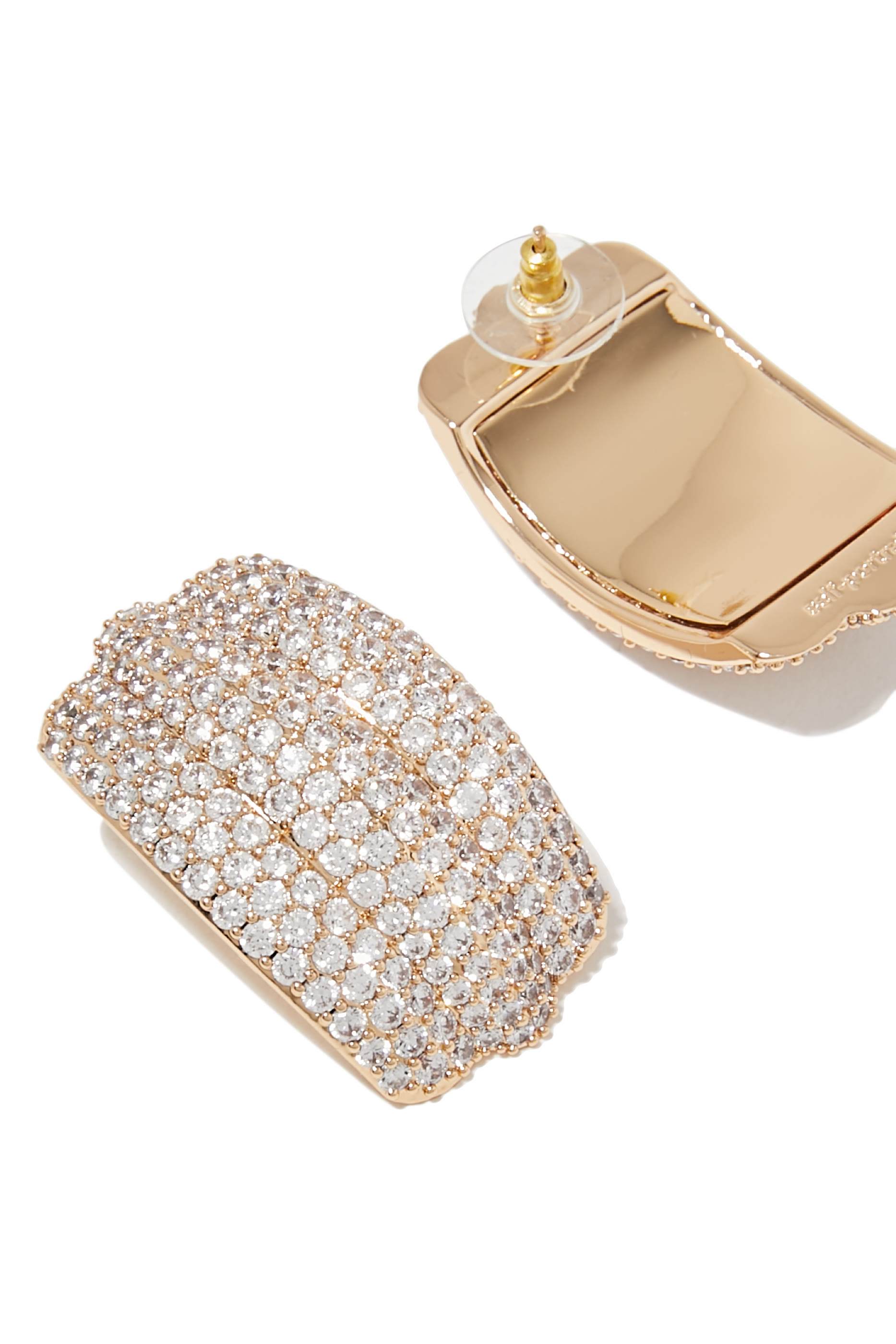 أقراط ريديد مرصعة بكريستال