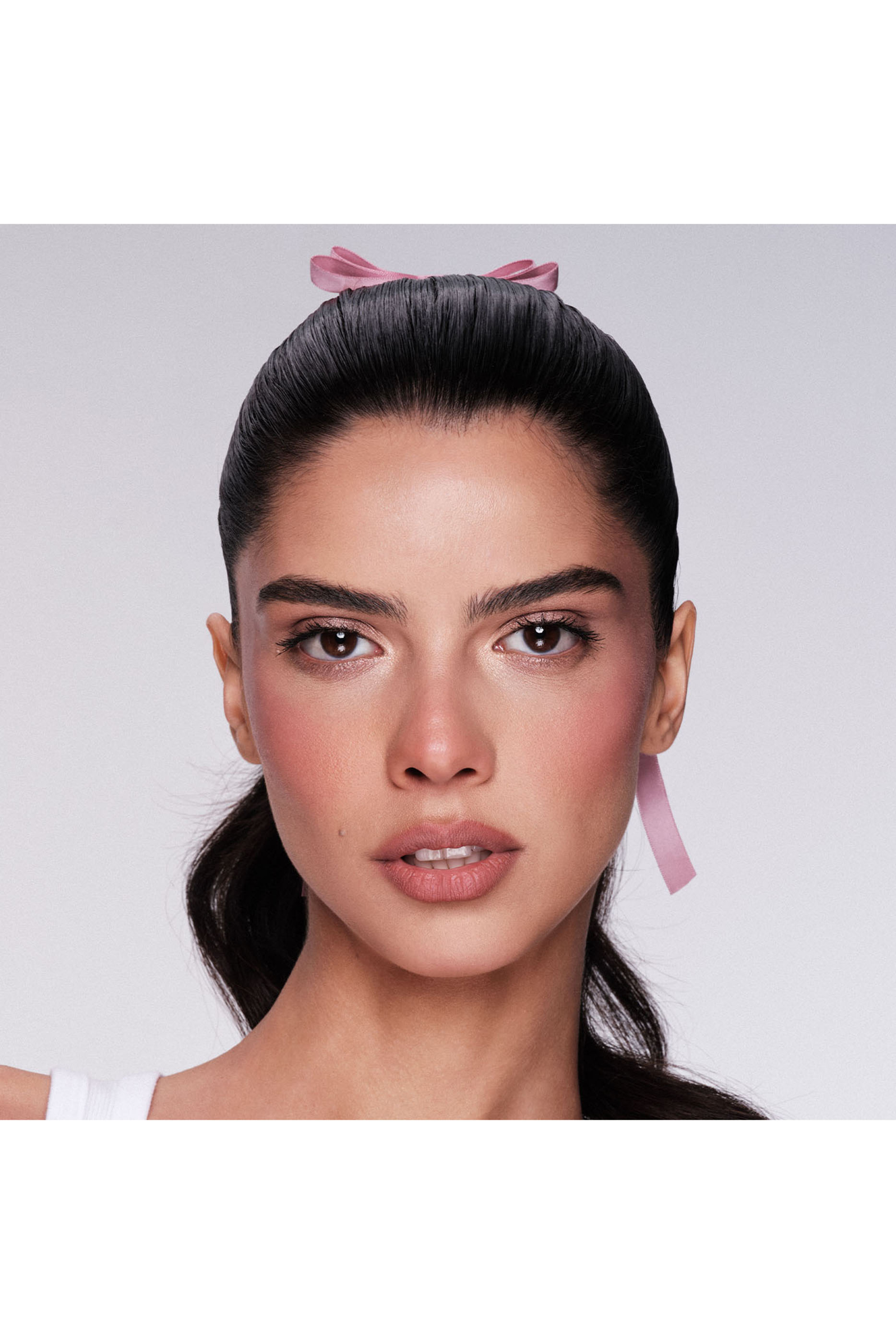 أحمر خدود بودرة سيلكي بلورينغ كشمير توتش