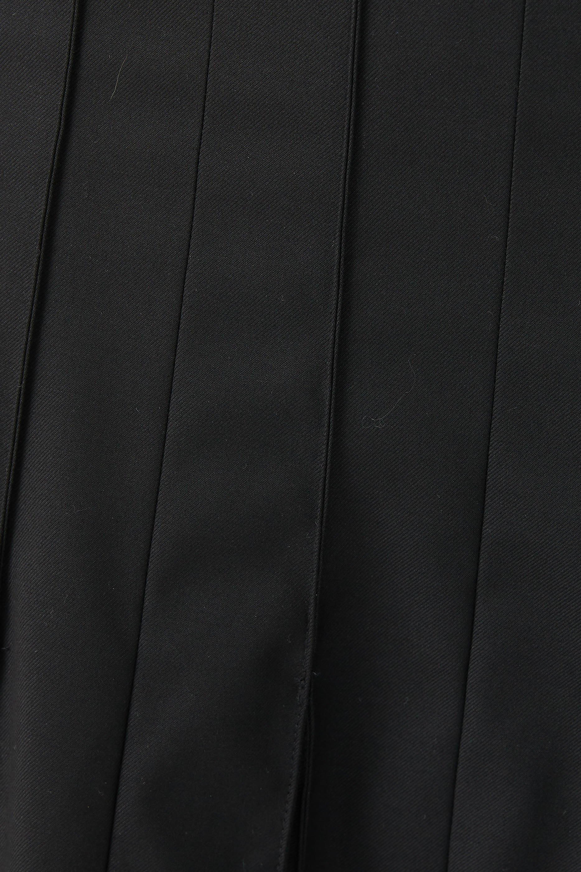 تنورة بدلة بطيات