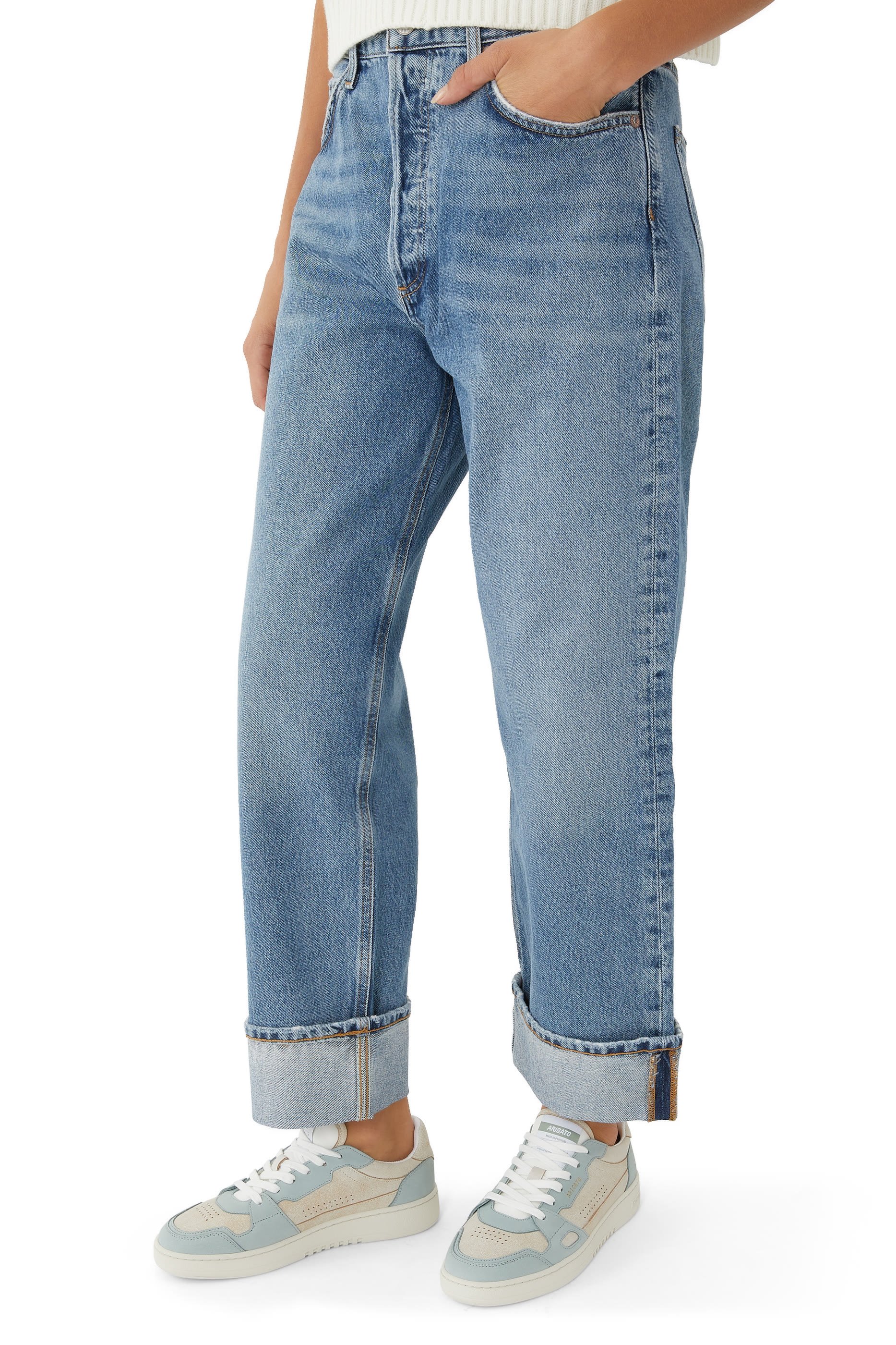 سنيكرز دايس لو جلد