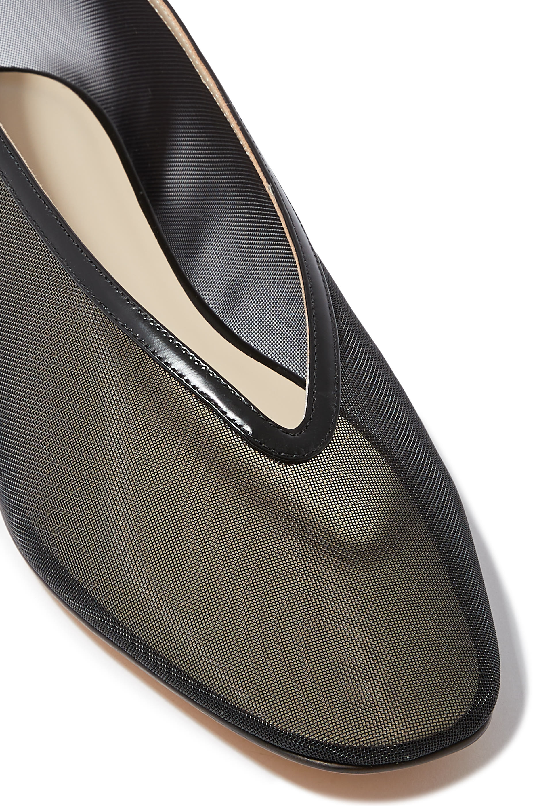 حذاء بالرينا لونا