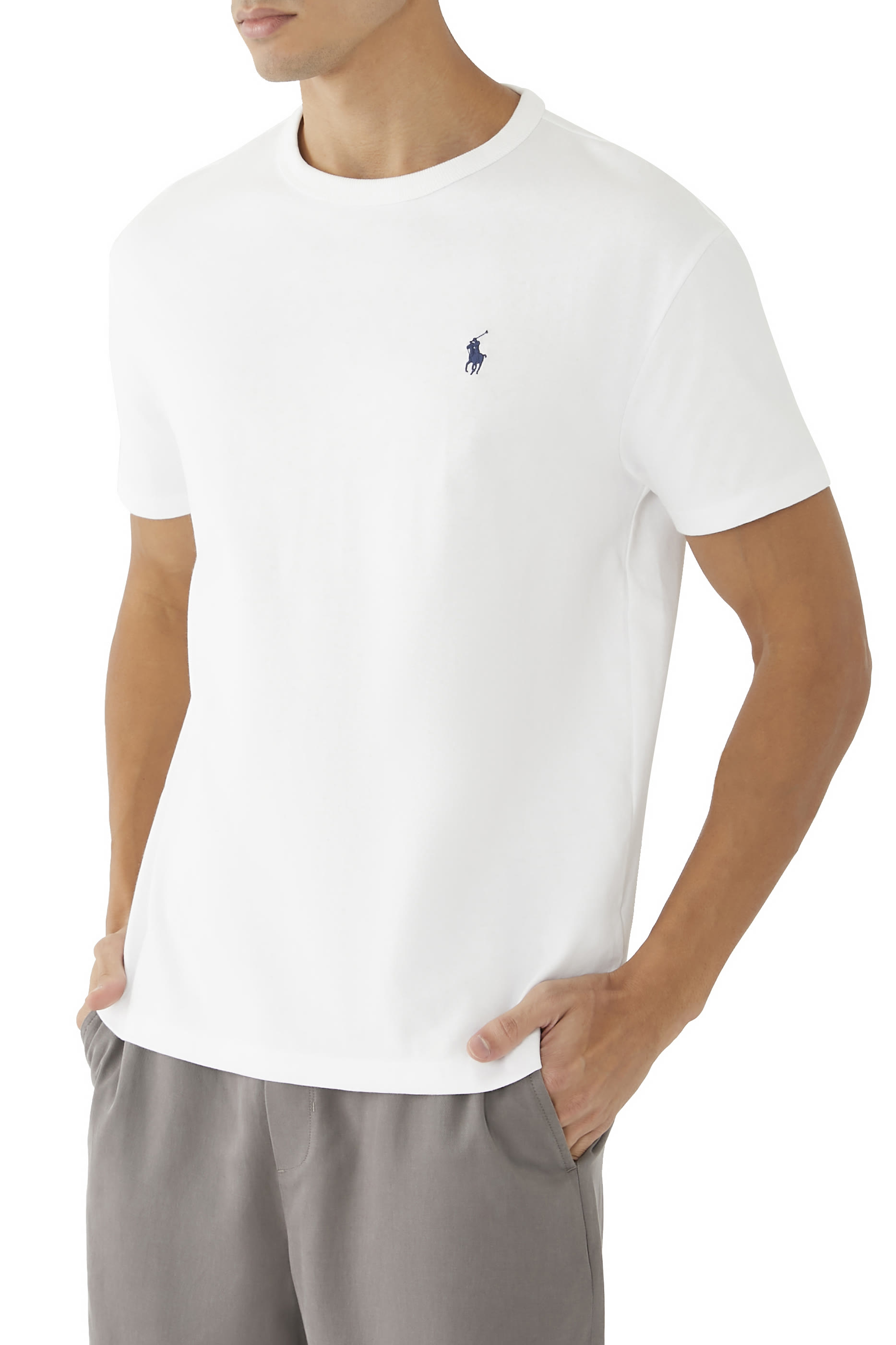 تيشيرت مطرز شعار الماركة