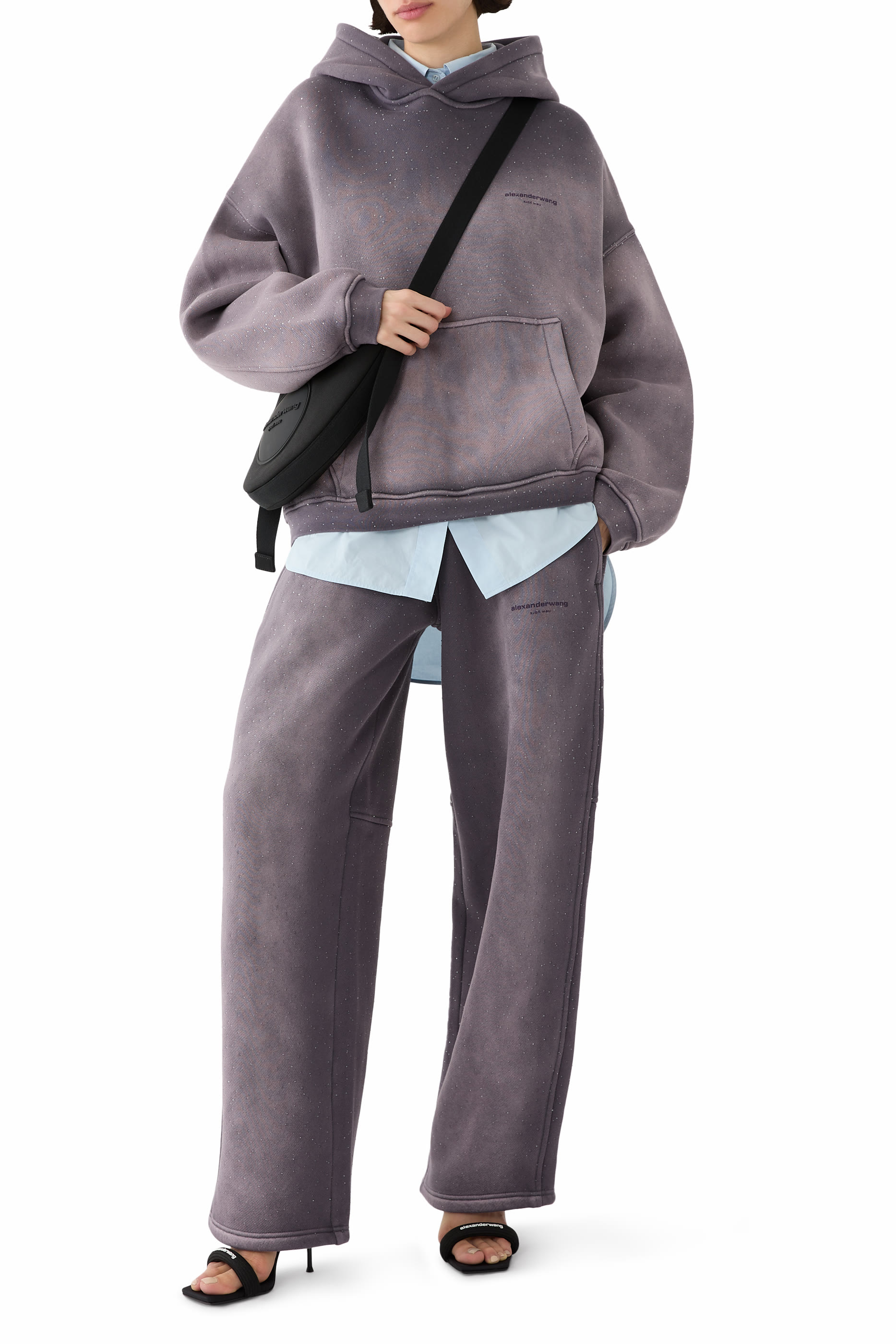 بنطال رياضي مرصع بالكريستال مثبة حراريا