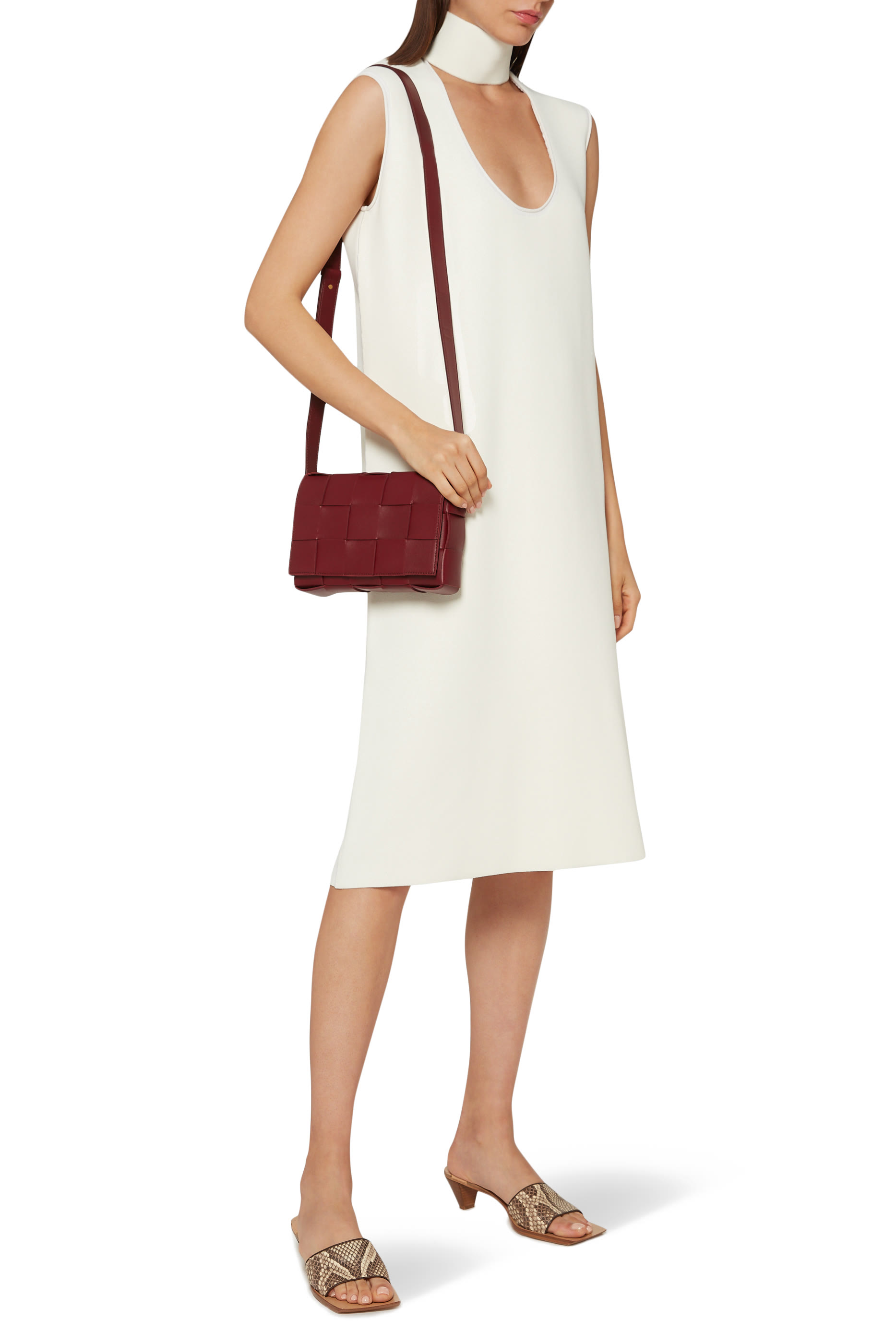 حقيبة كاسيت جلد بتصميم مجدول