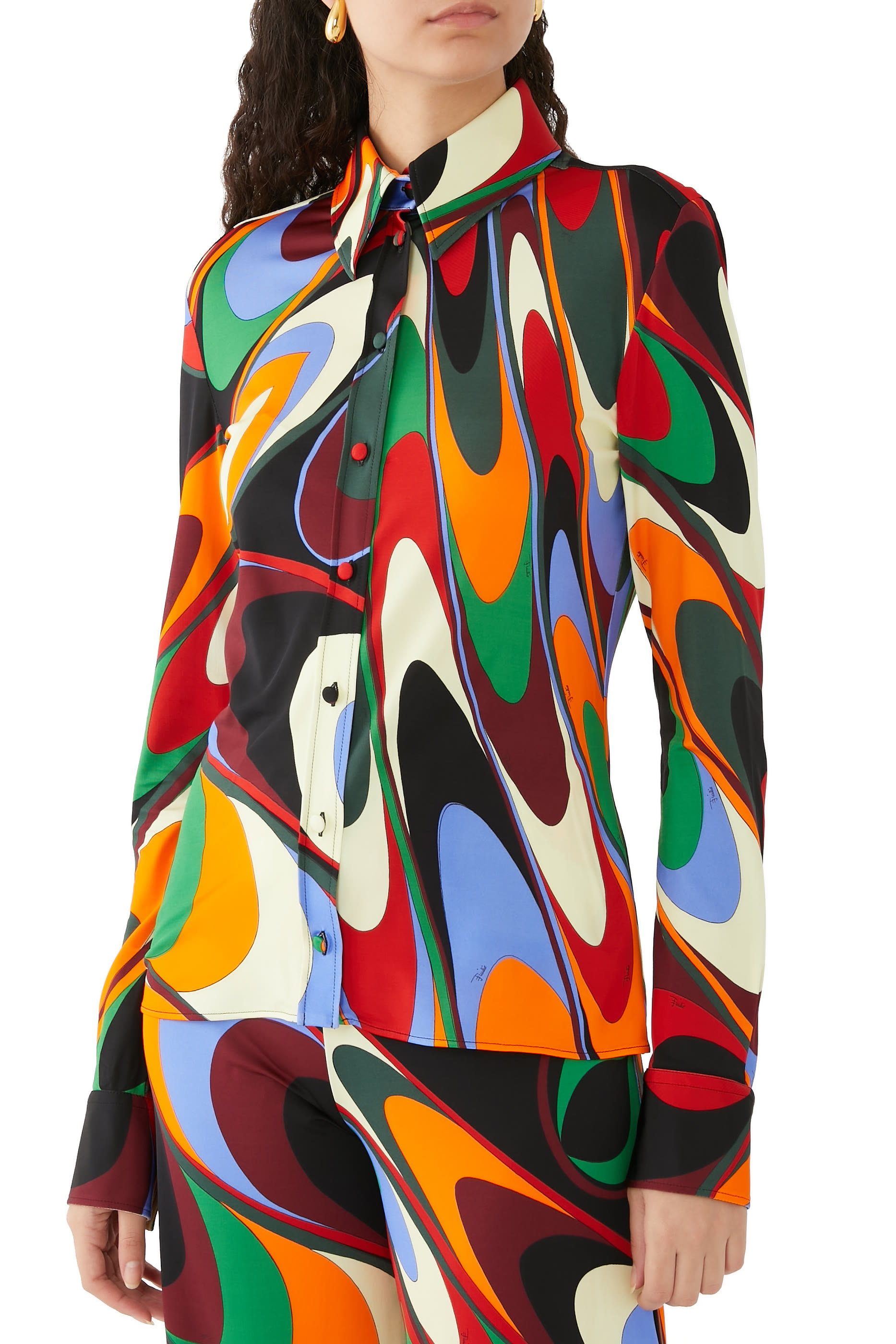 قميص بأكمام طويلة ستان