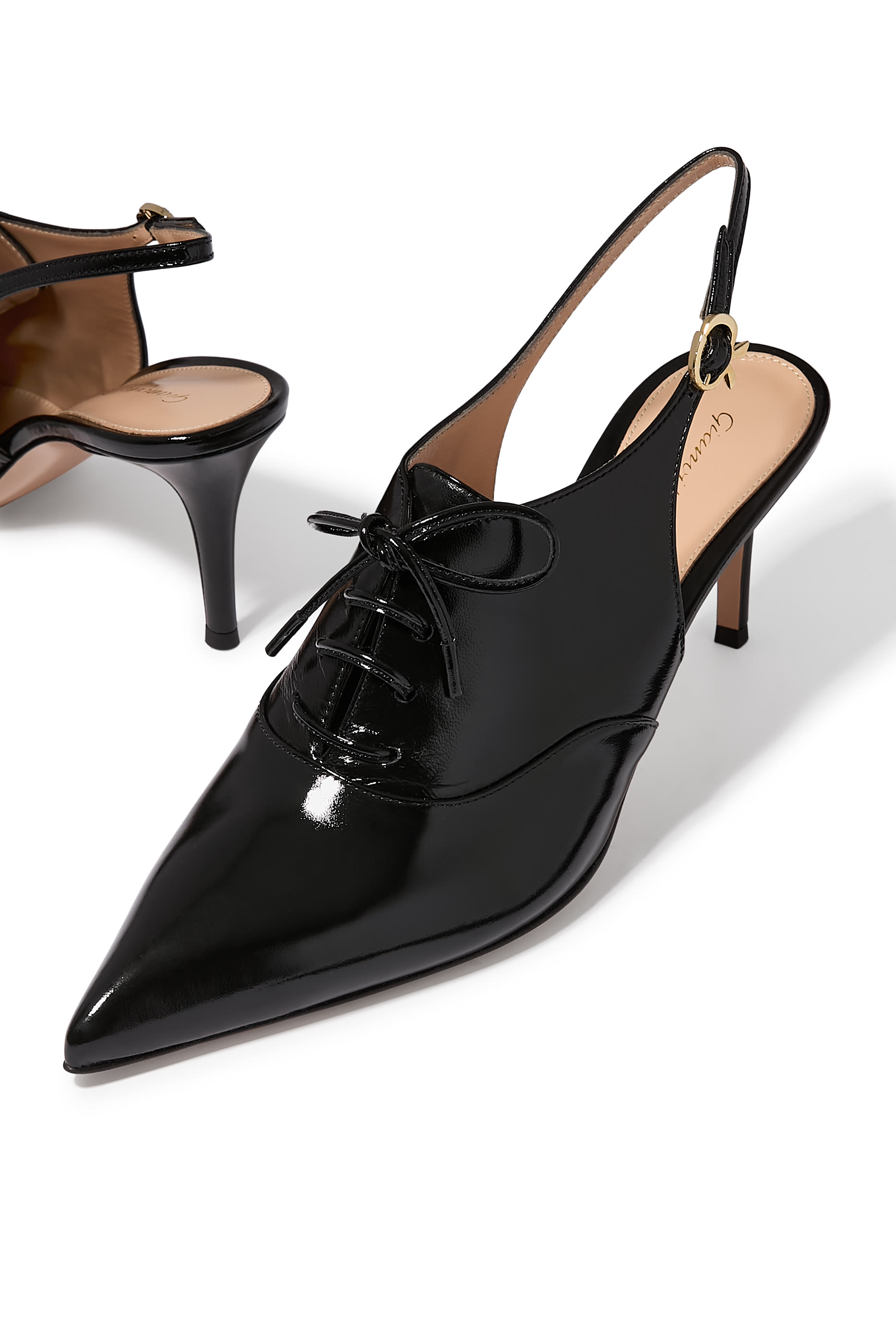 حذاء كلاسيكي فيرونيكا 70