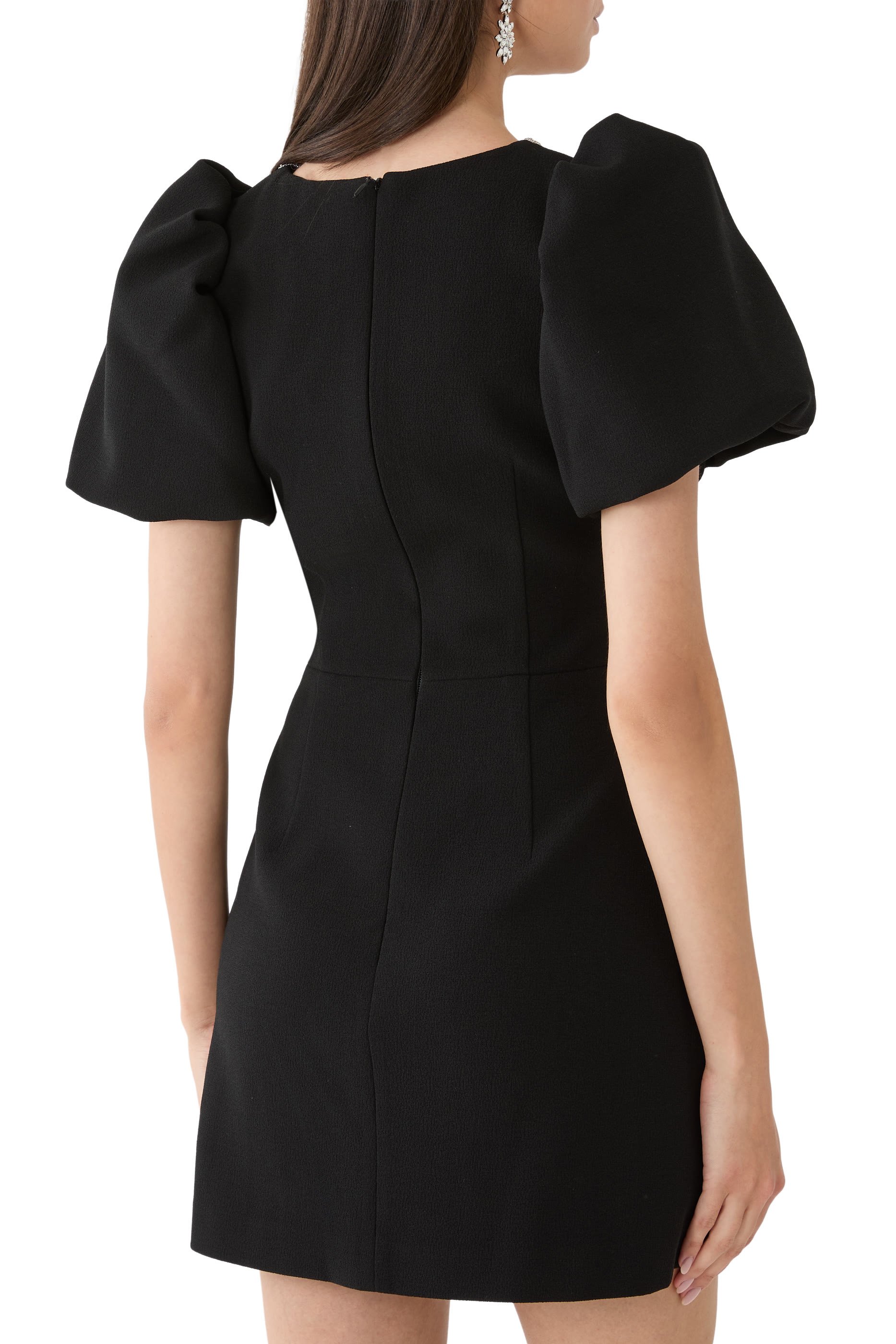 فستان هارلين قصير بأكمام منفوخة 