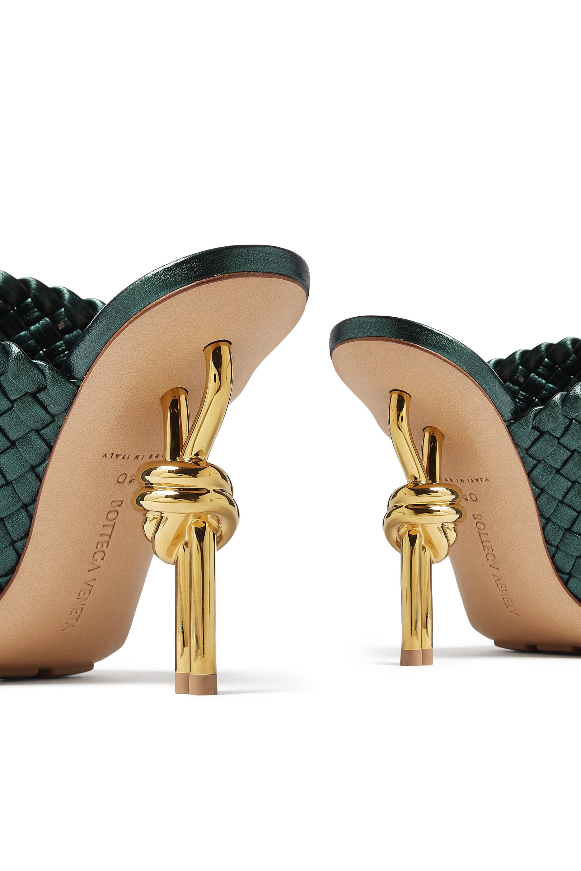 حذاء نوت 90 مفتوح من الخلف