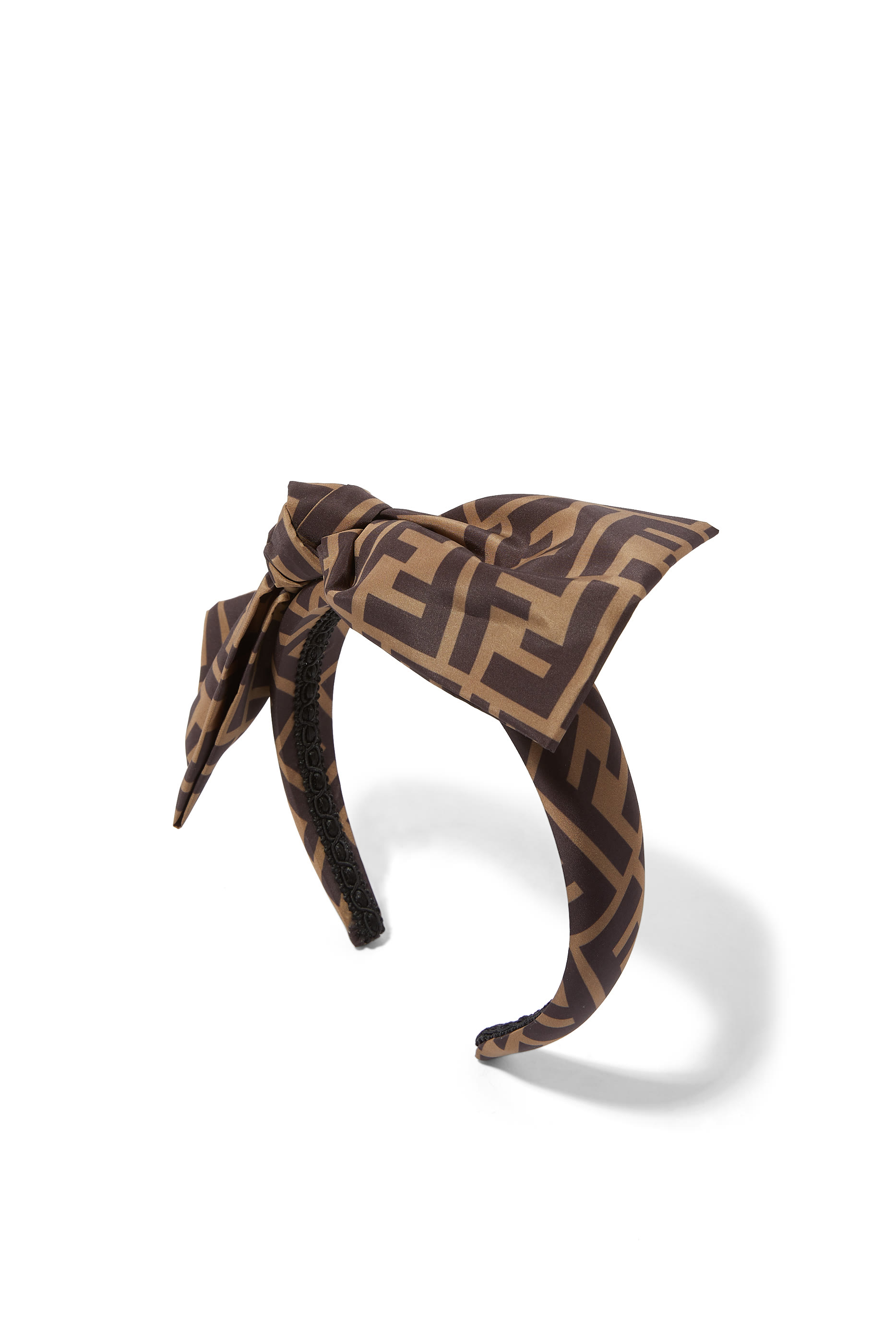 طوق شعر بعقدة بشعار الماركة