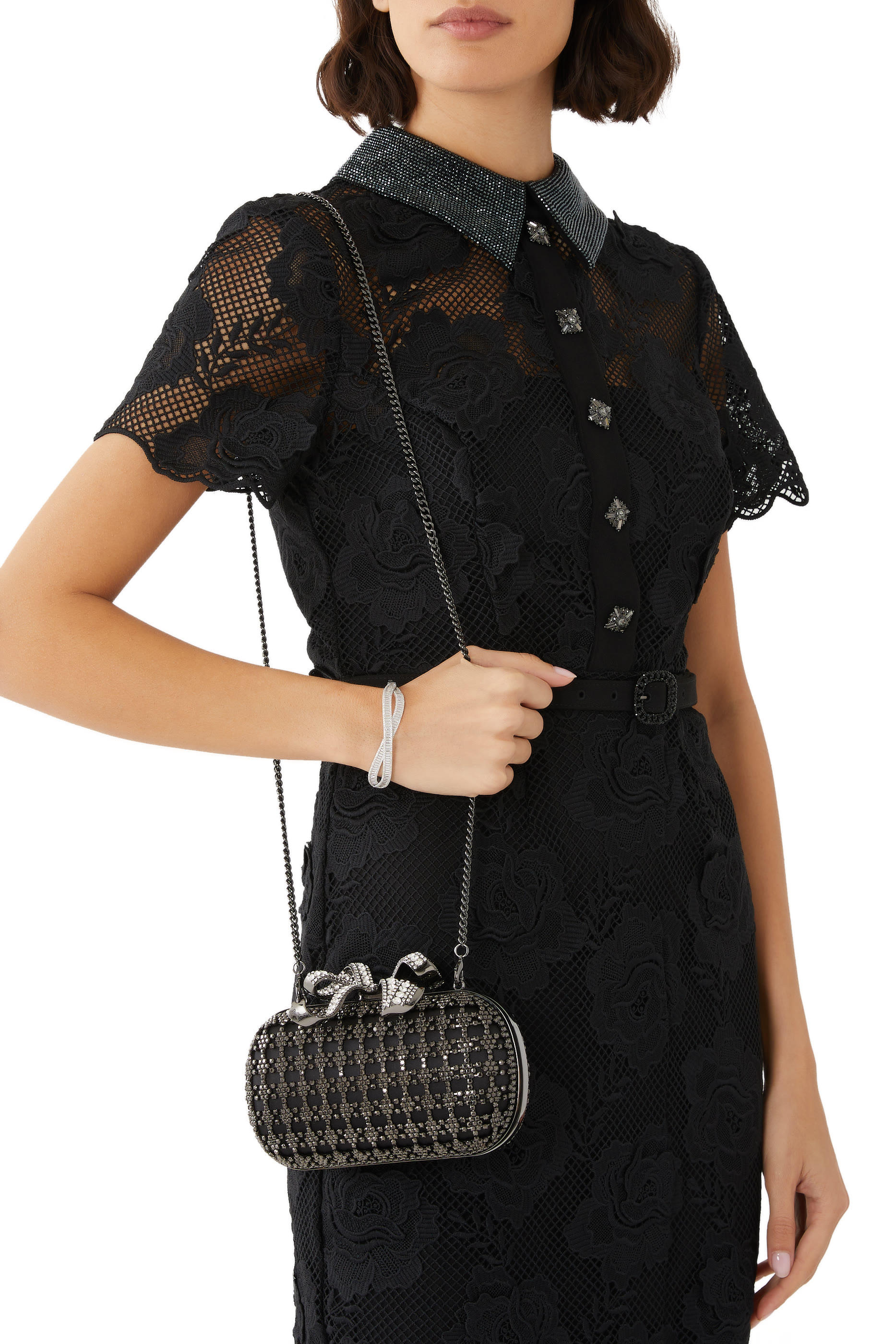 حقيبة كلاتش مرصعة بكريستال