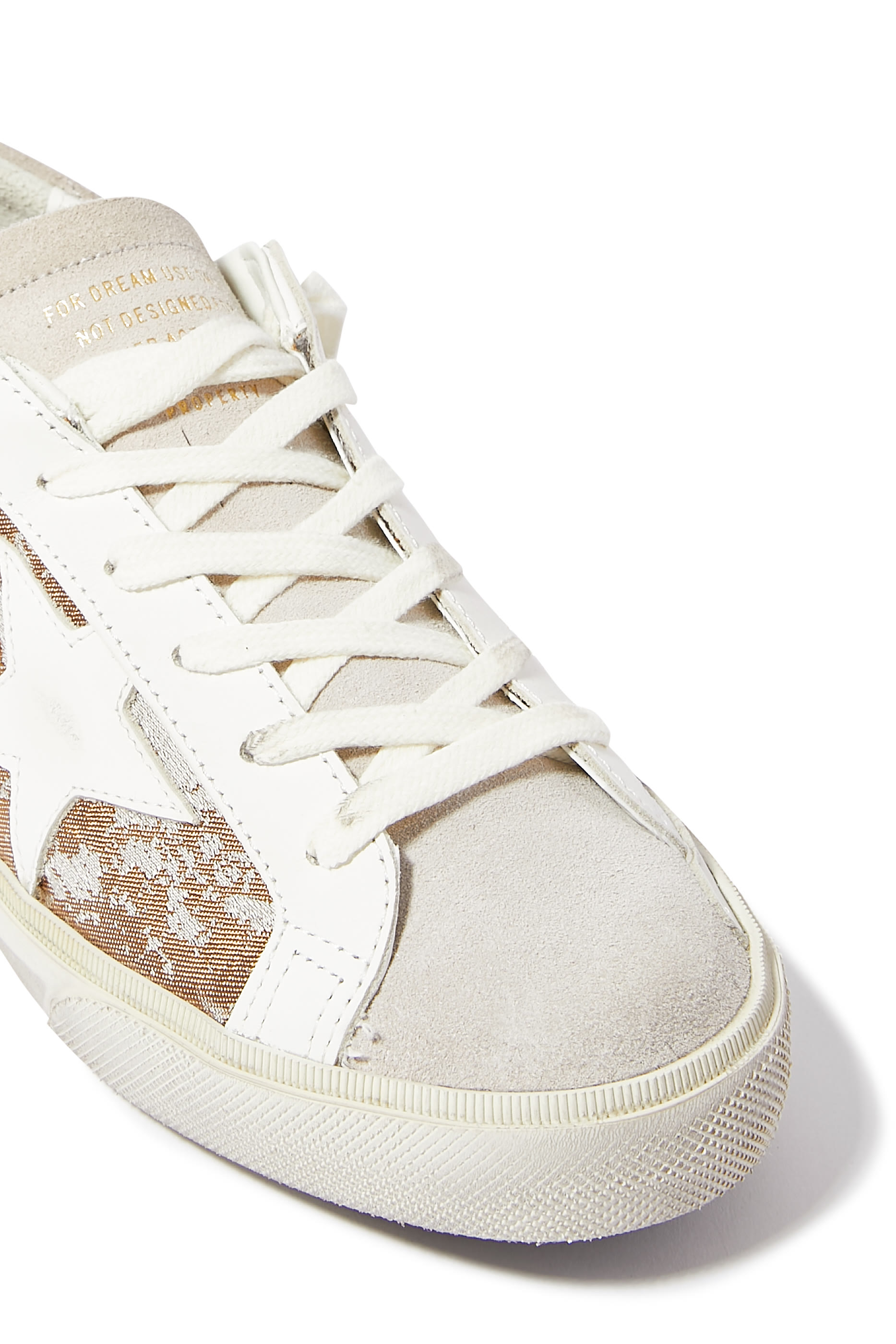 سنيكرز سوبر ستار