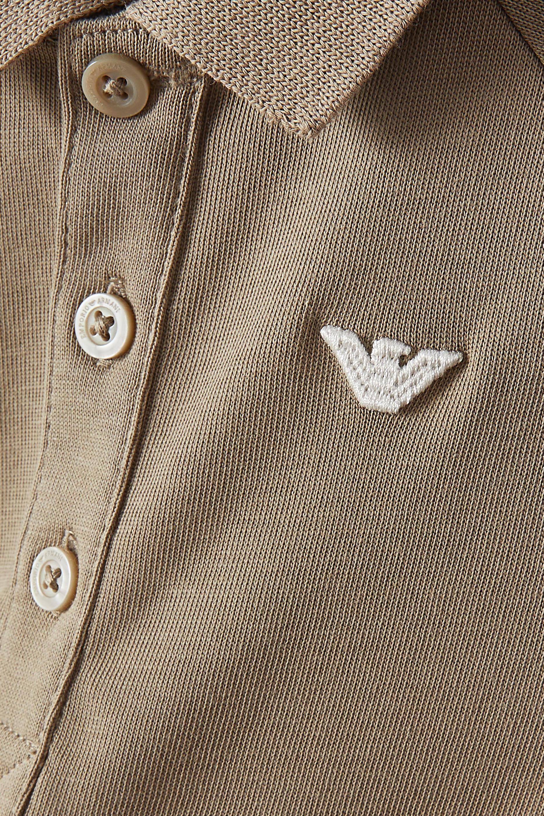 قميص بولو بشعار الماركة للأطفال