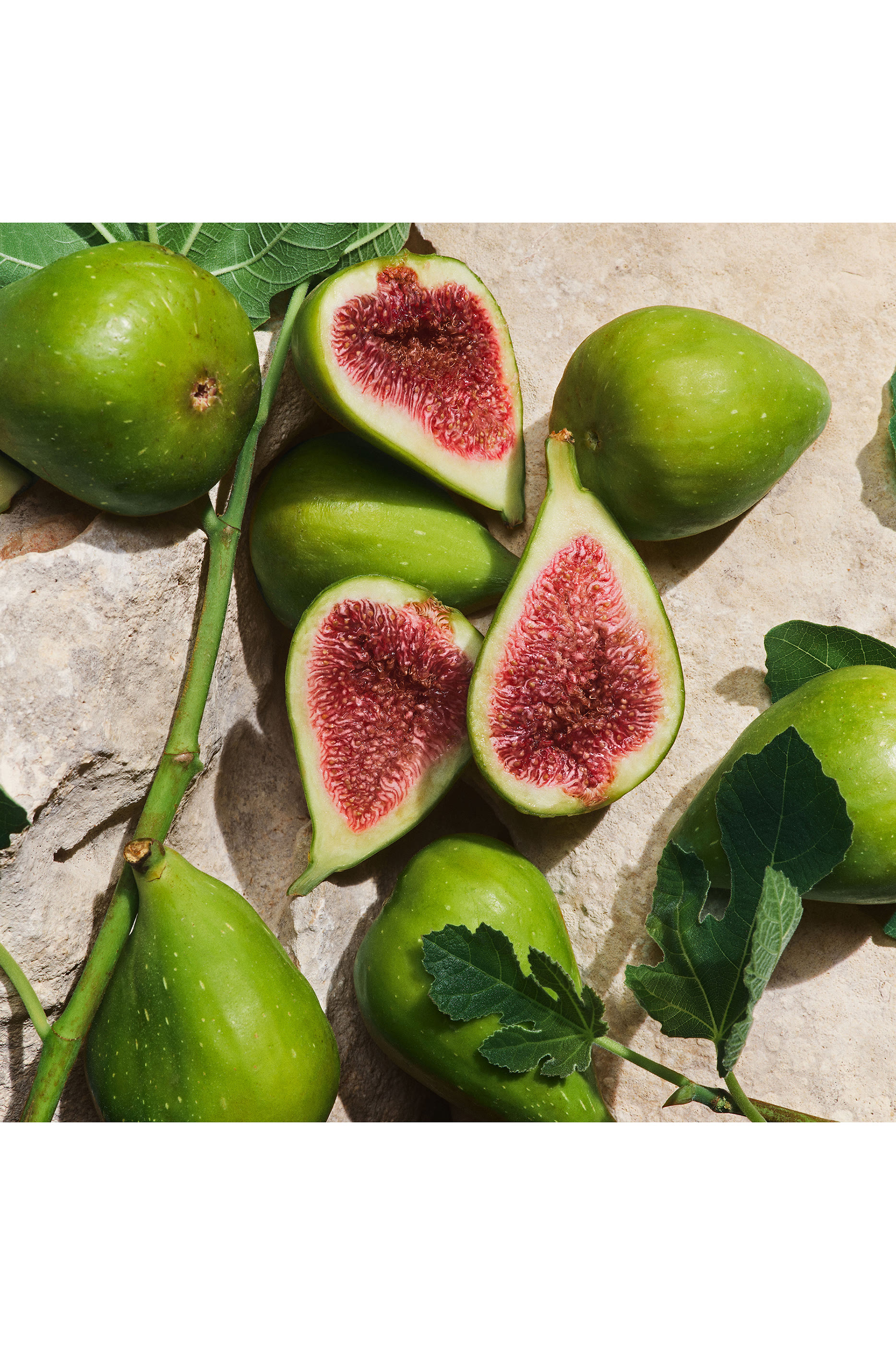 أو دو بارفان لايت بلو كابري إن لوف للرجال