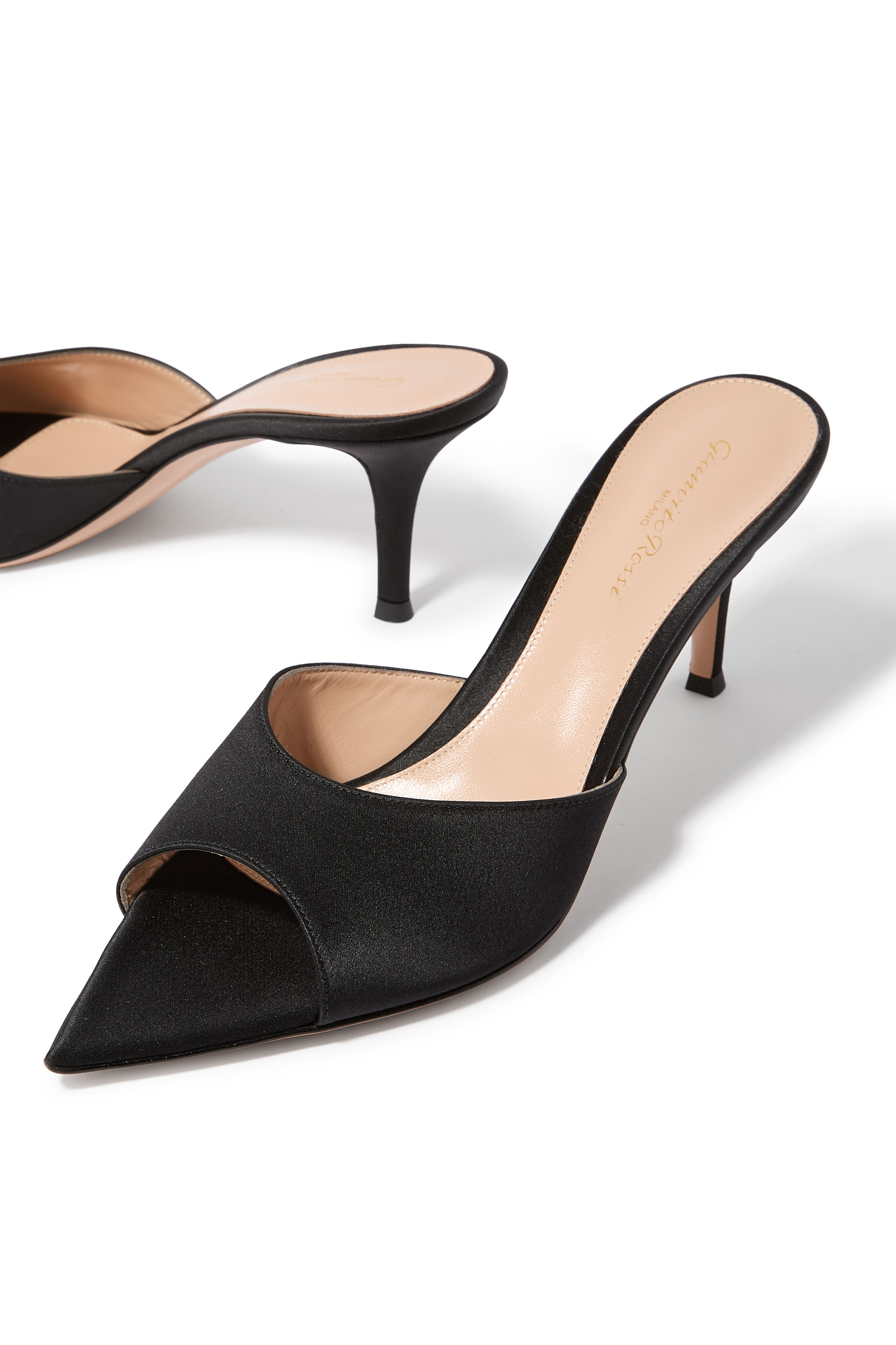 حذاء إيل 70 مفتوح من الخلف ستان