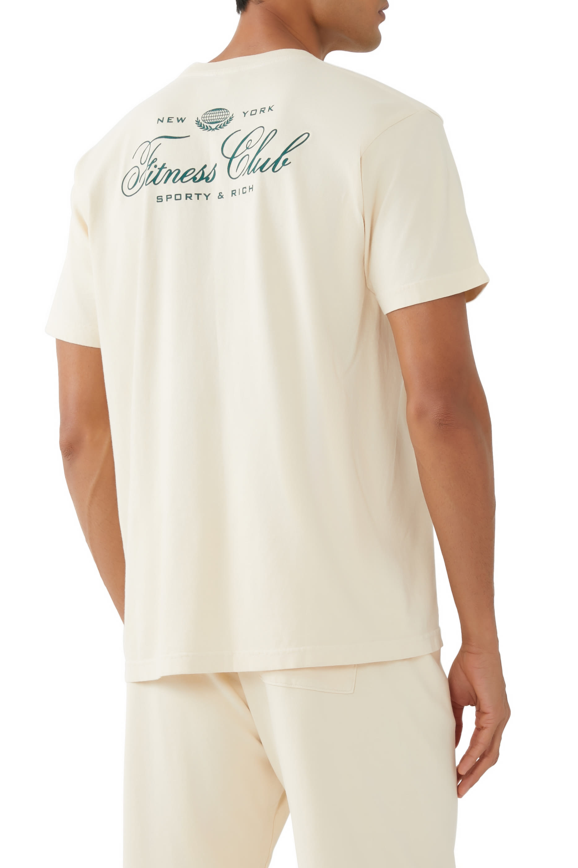 تيشيرت بشعار الماركة