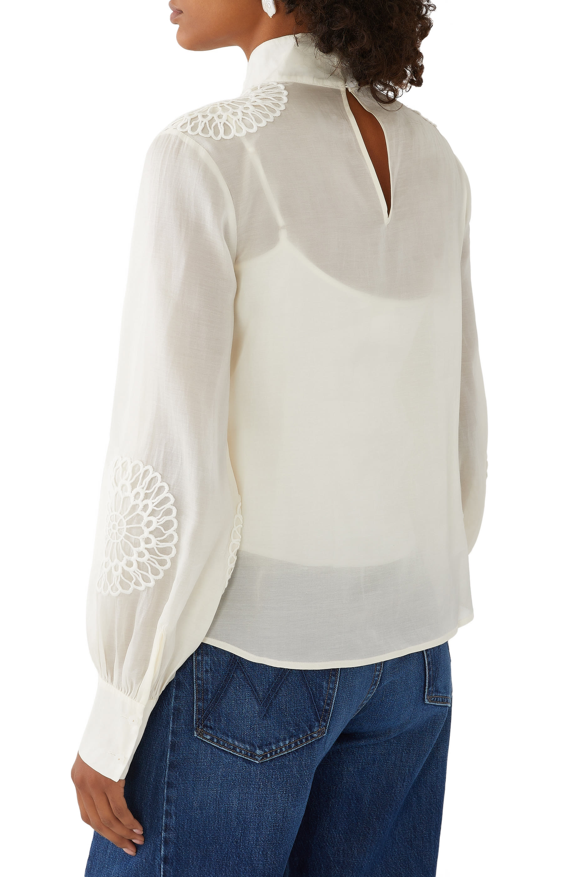 قميص لاريسا بتطريزات