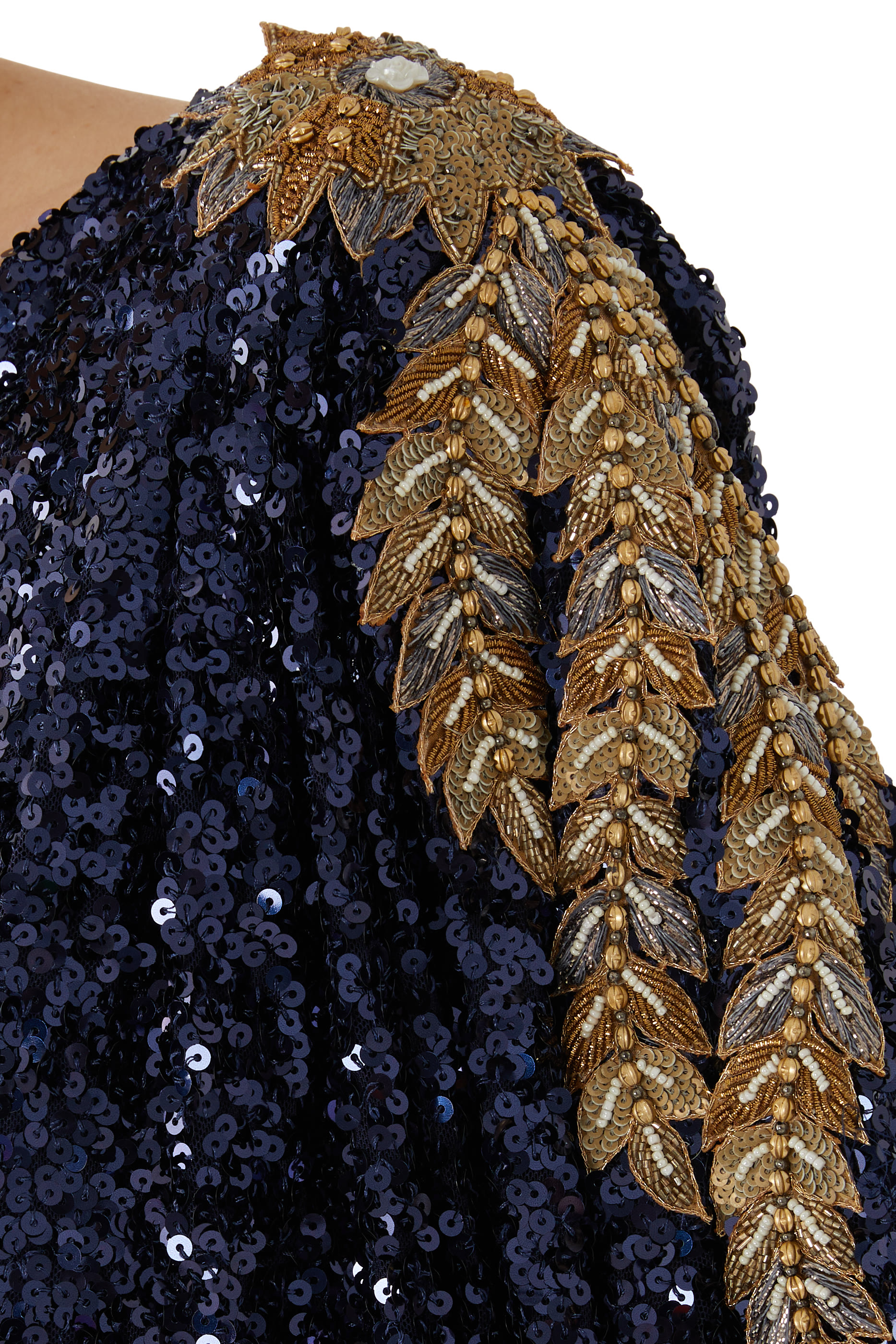 قفطان مجيستيك بكتف واحد مزين بالترتر