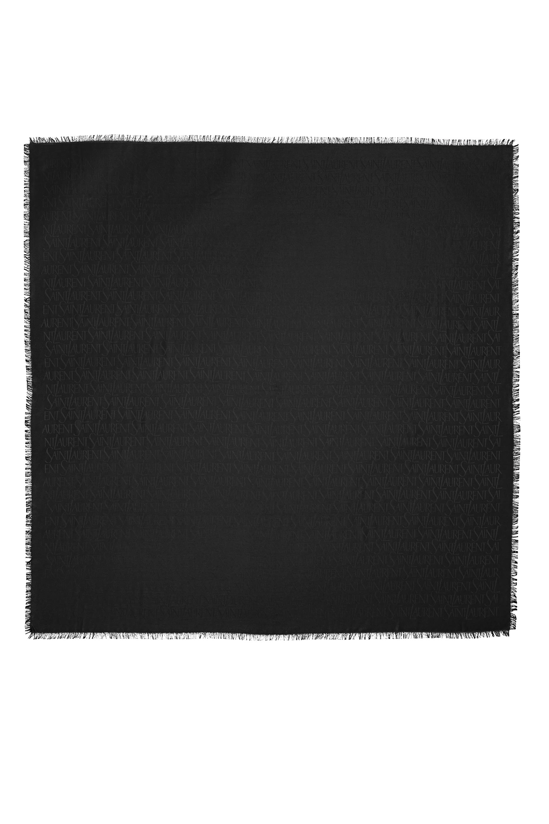 وشاح مربع كبير بحروف شعار الماركة