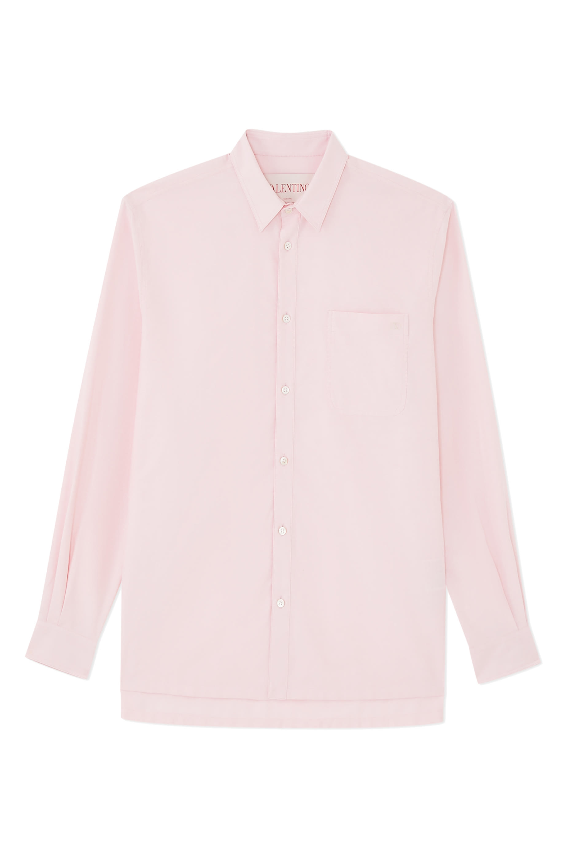 قميص بأكمام طويلة