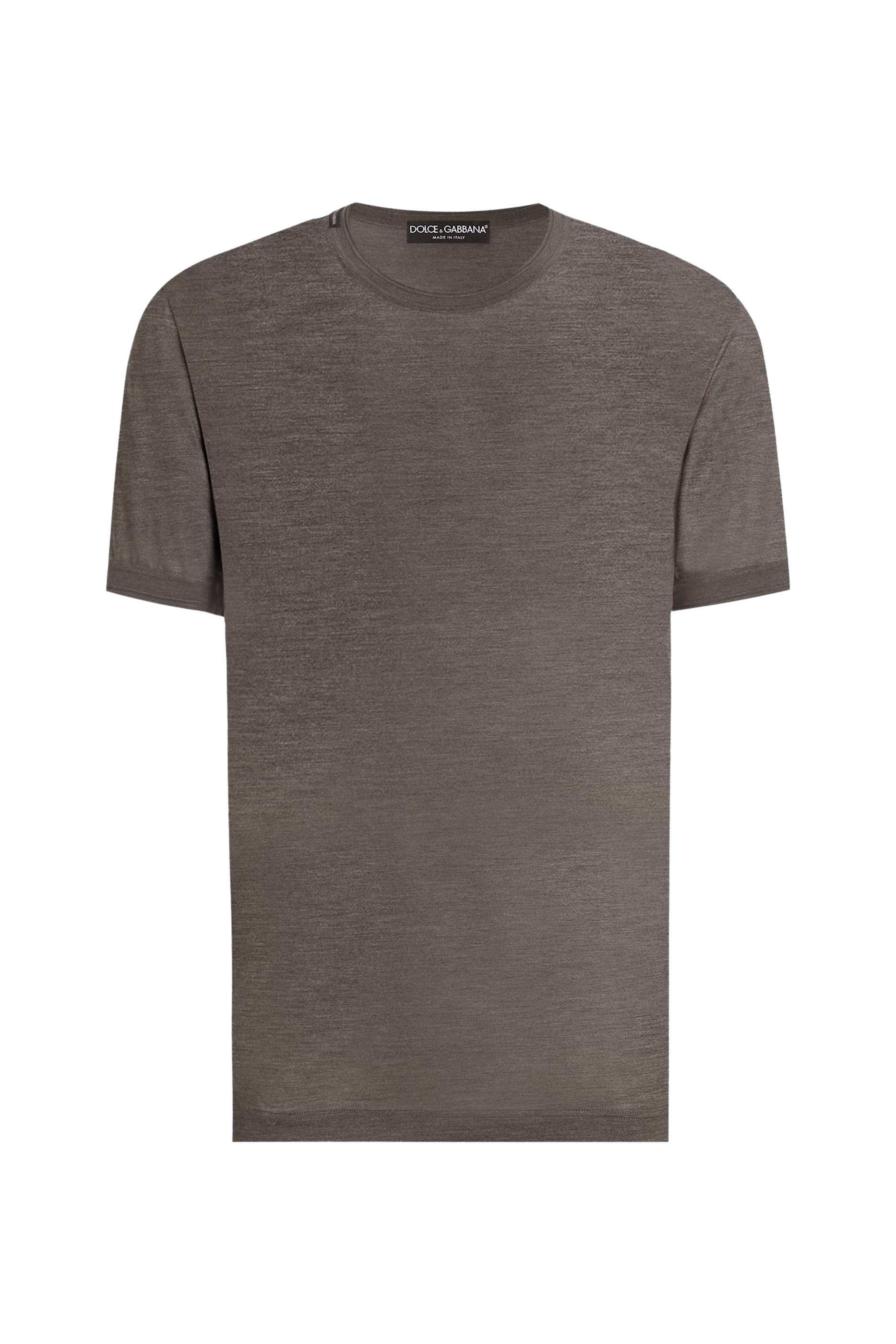 تيشيرت بأكمام قصيرة حرير