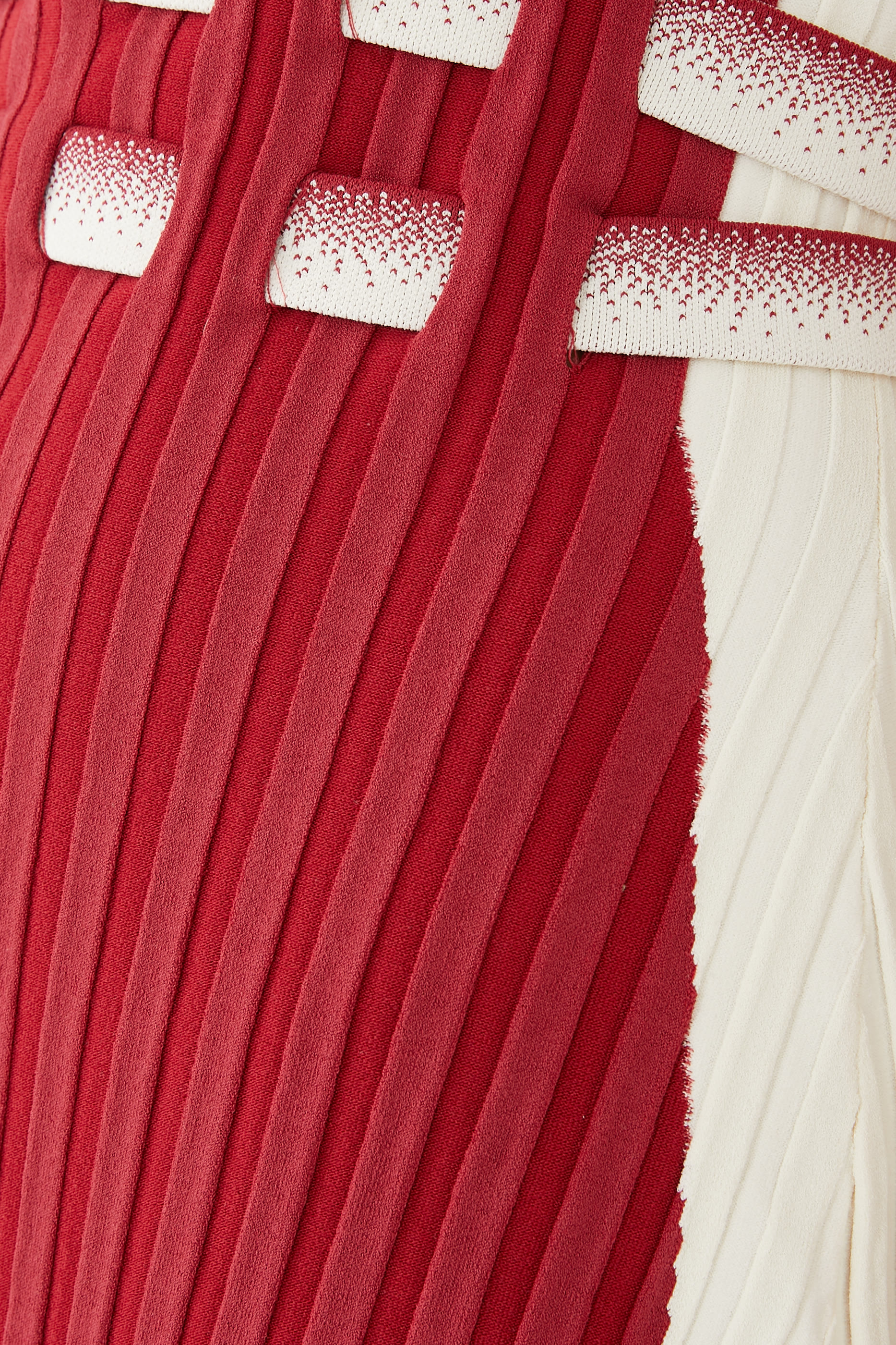 فستان جودي طويل بطيات