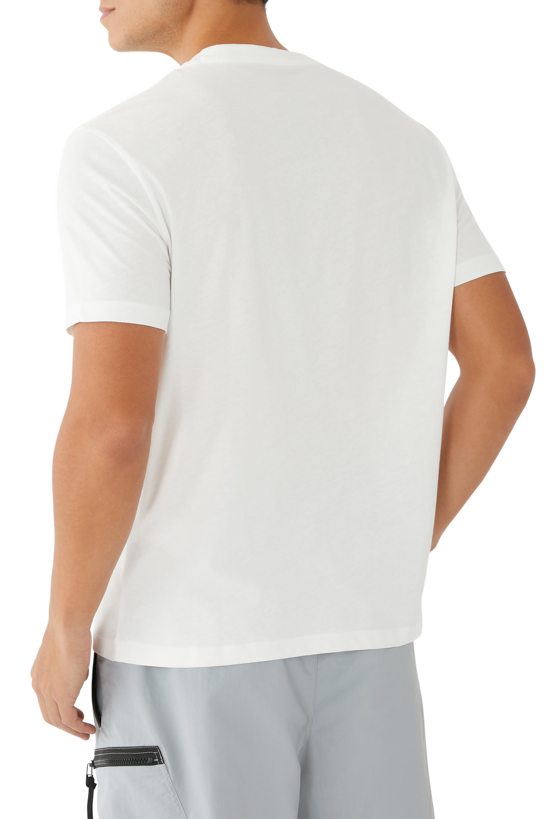 تيشيرت ميتا نايتشر بشعار الماركة