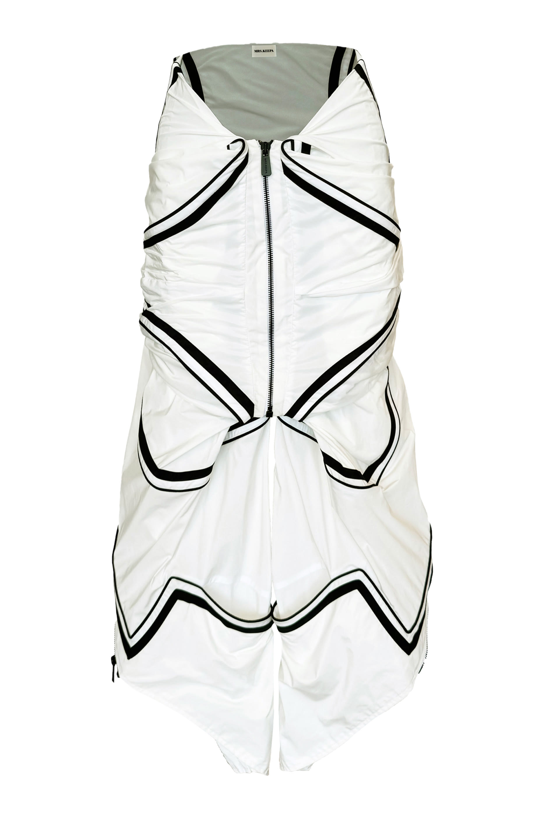 جاكيت/ تنورة بدلة رياضية بنقشة هندسية للإرتداء بعدة طرق