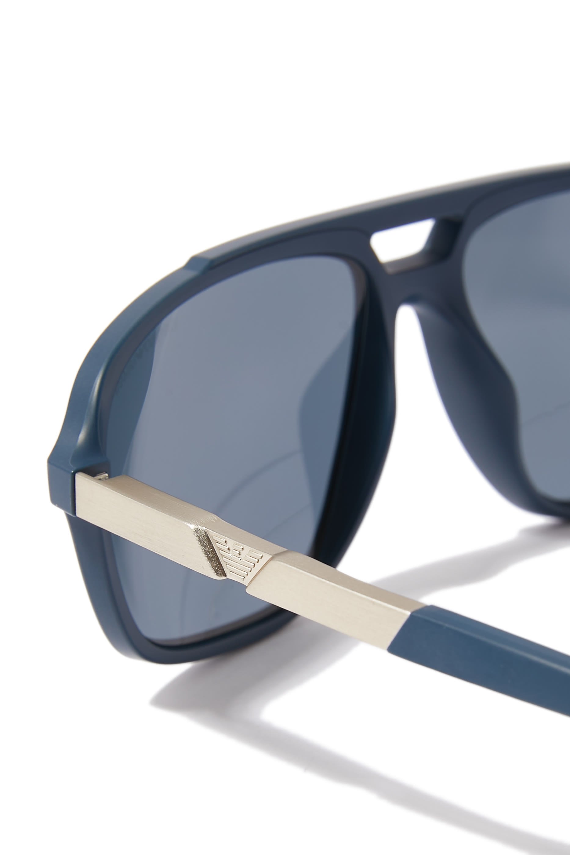 نظارة شمسية بإطار بتصميم أفياتور