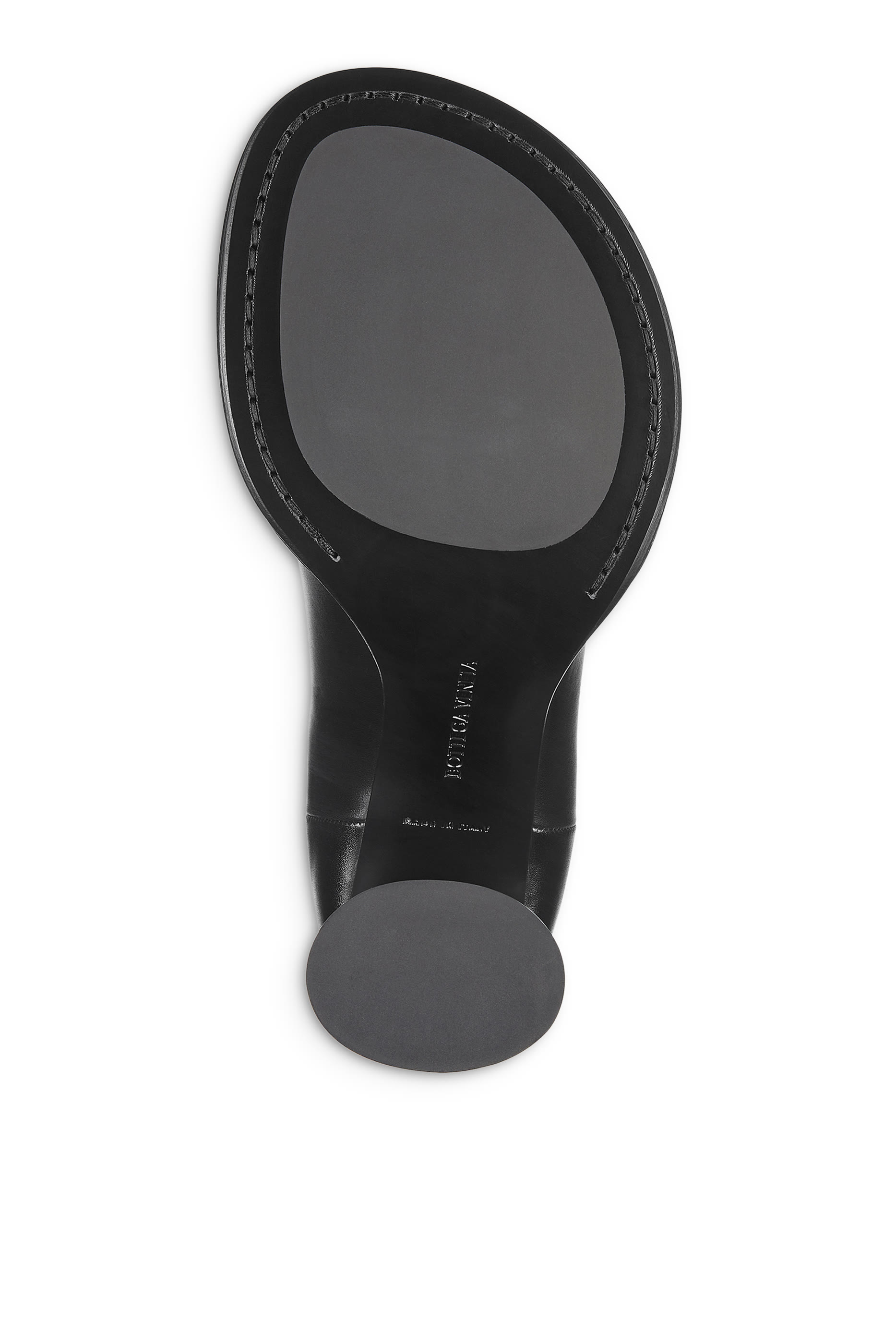 حذاء كليف شيلسيا بطول الكاحل