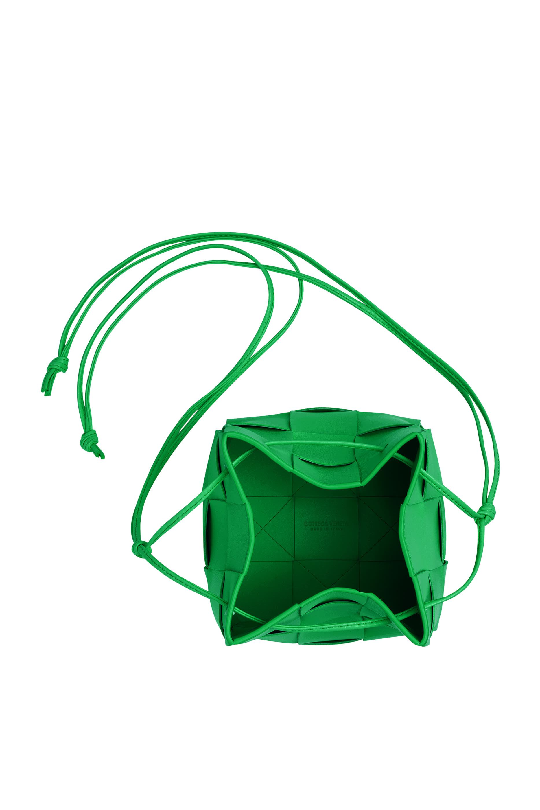 حقيبة باكيت كاسيت