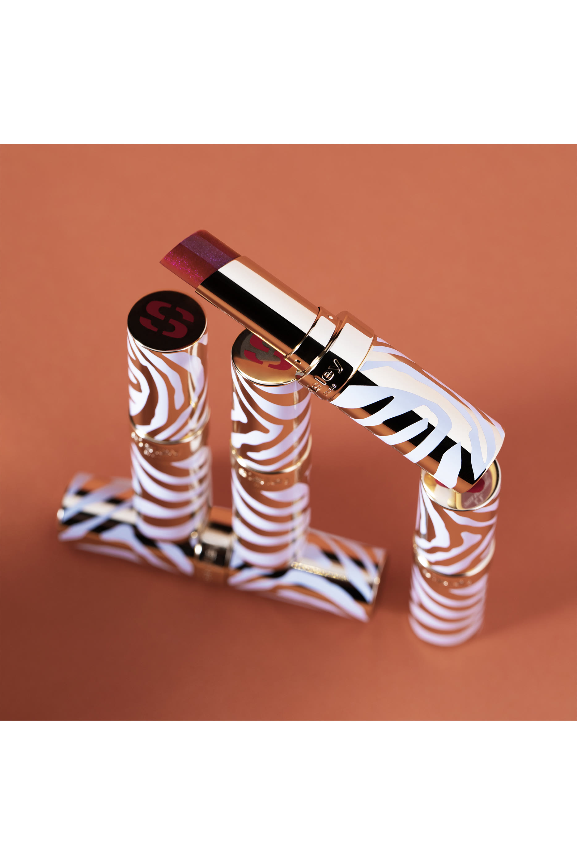 أحمر الشفاه فيتو روج شاين