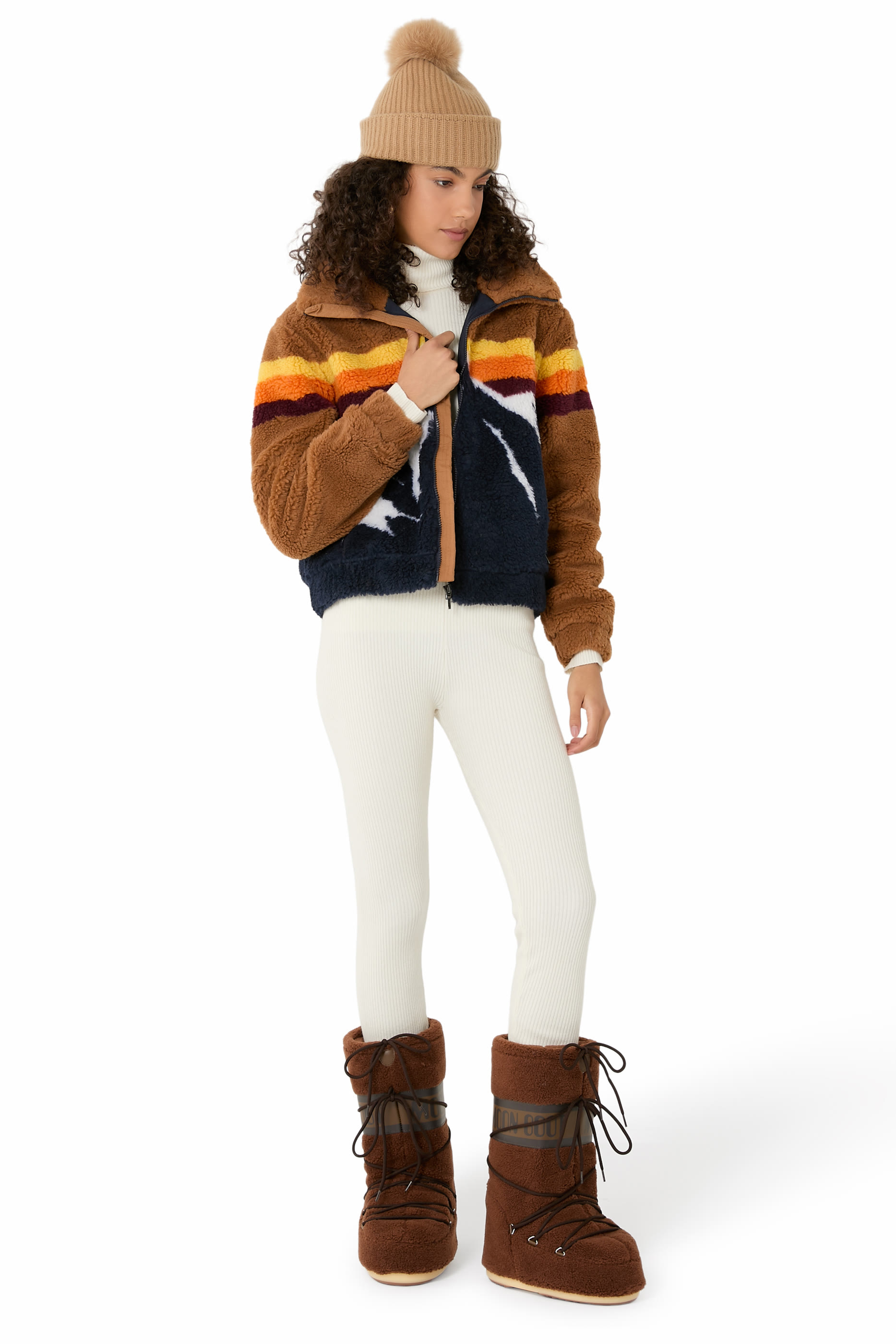 حذاء بوت أيكون صوف