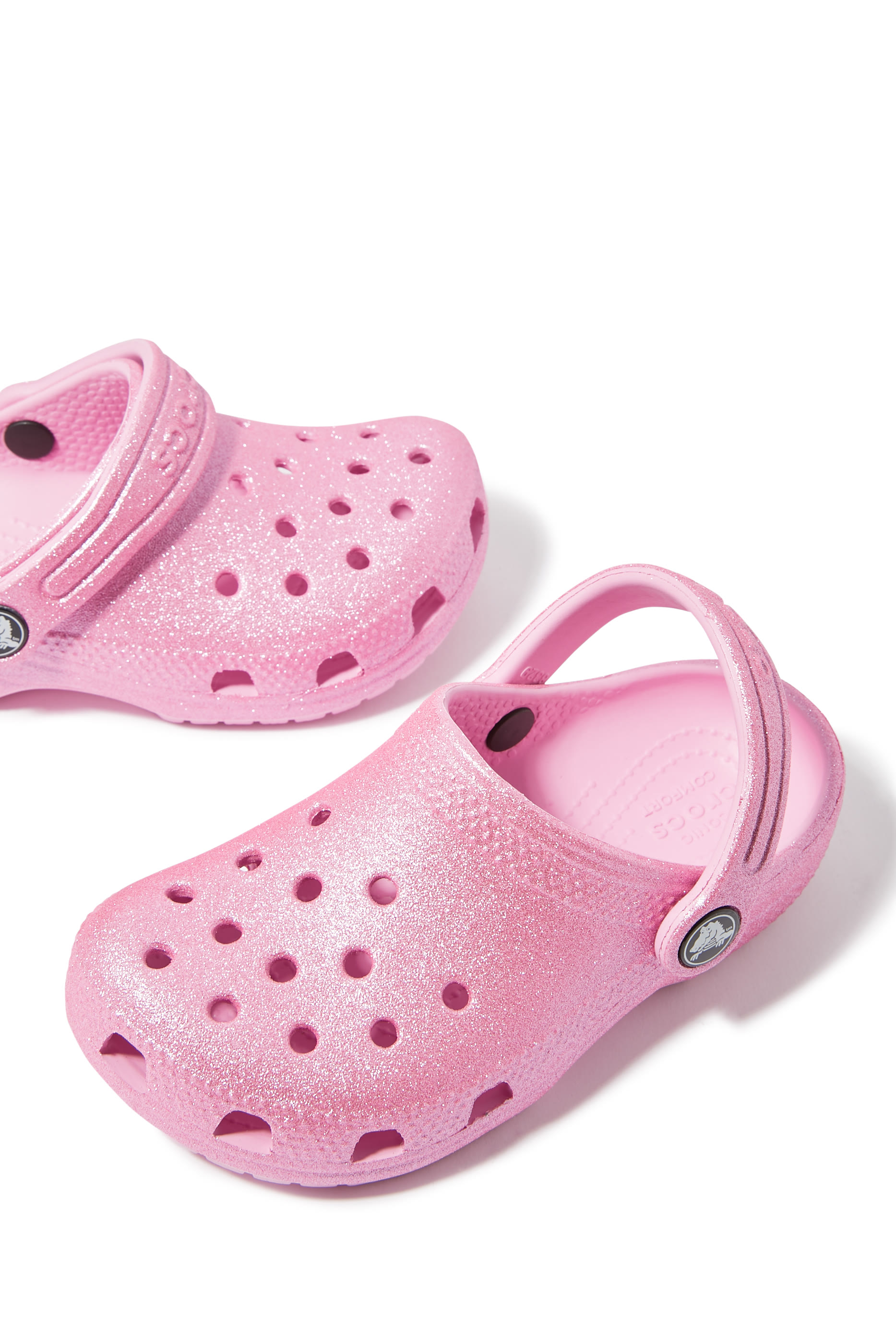 حذاء مفتوح كلاسيكي لامع للأطفال