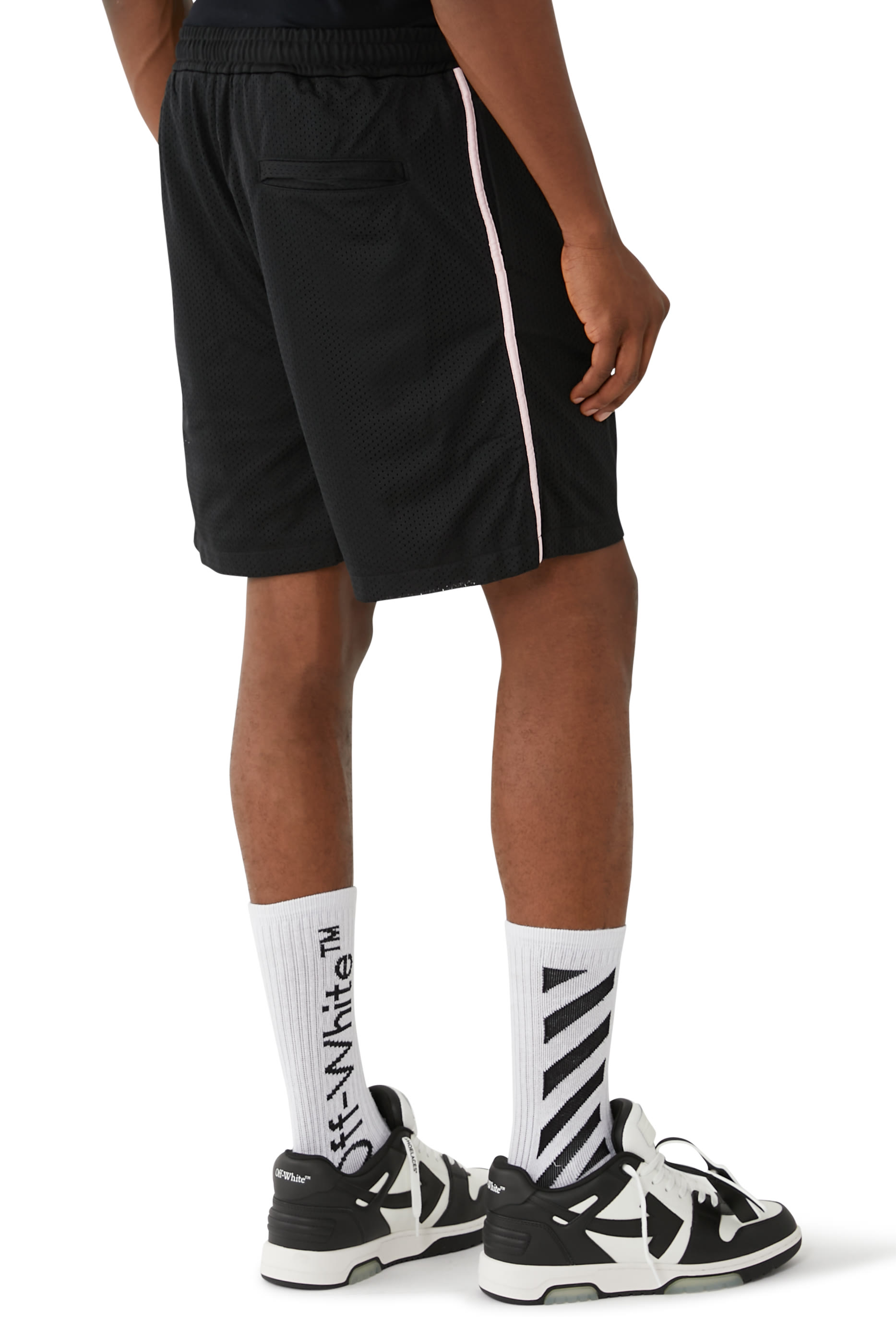 شورت باسكيت بشعار الماركة قماش شبكي