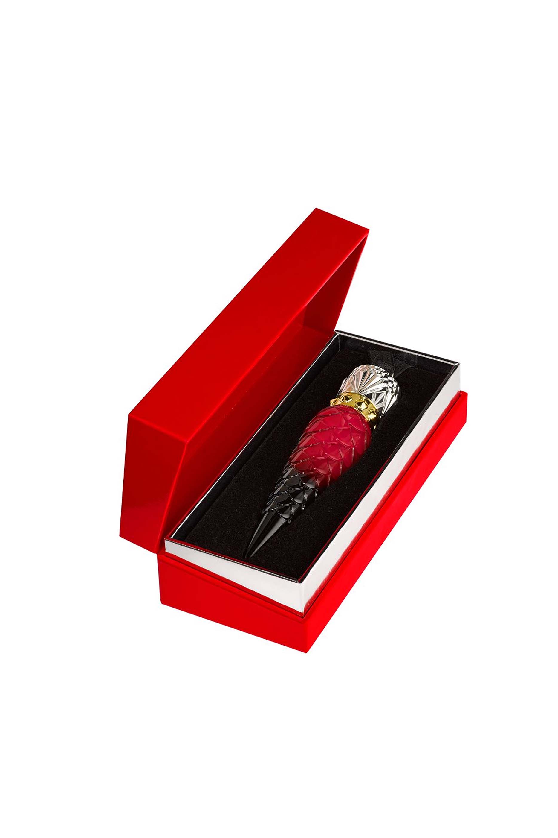 أحمر شفاه يتركيبة سائلة غير لامعة