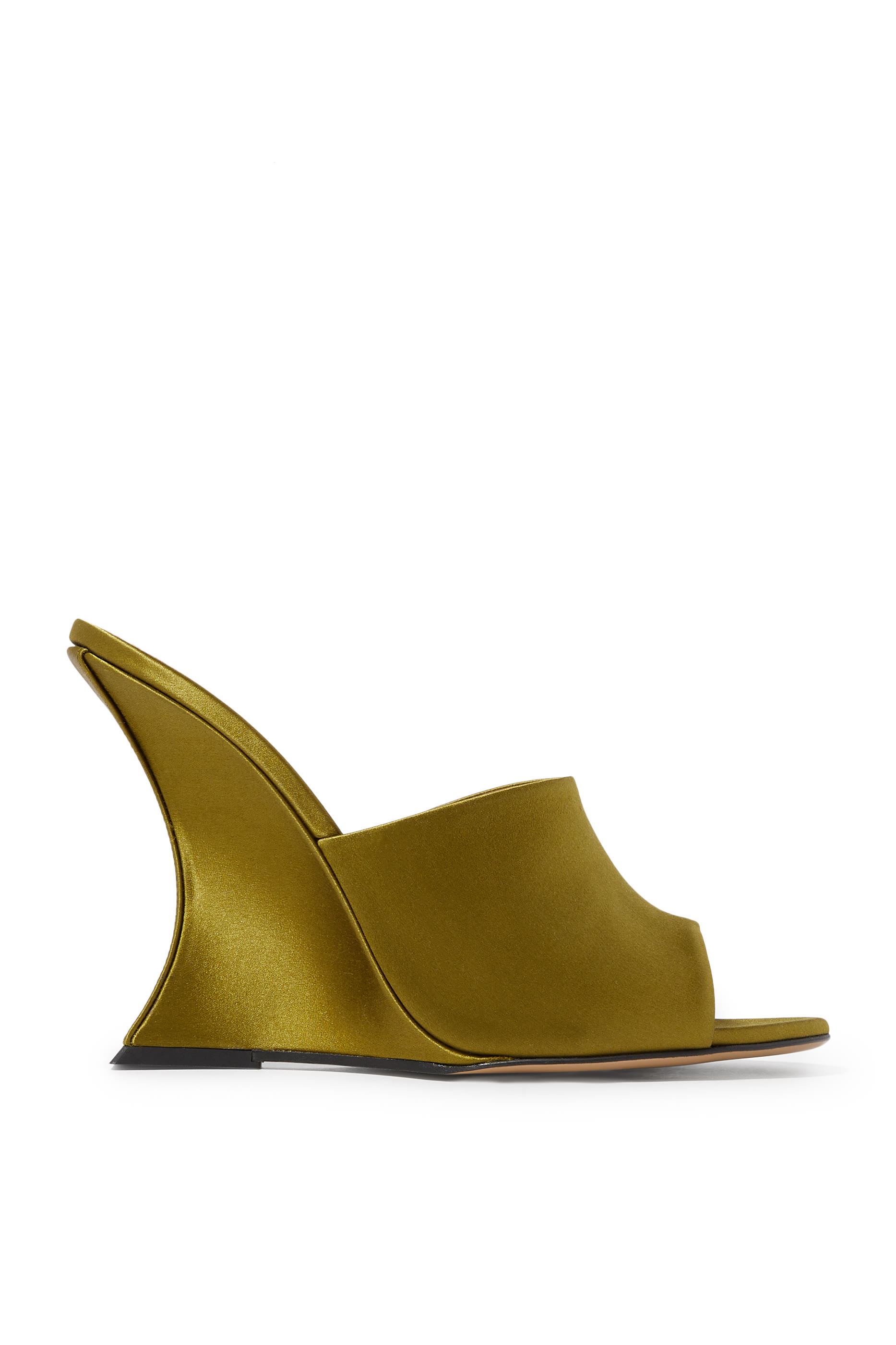 حذاء نينا 105 مفتوح من الخلف بكعب ويدج ستان