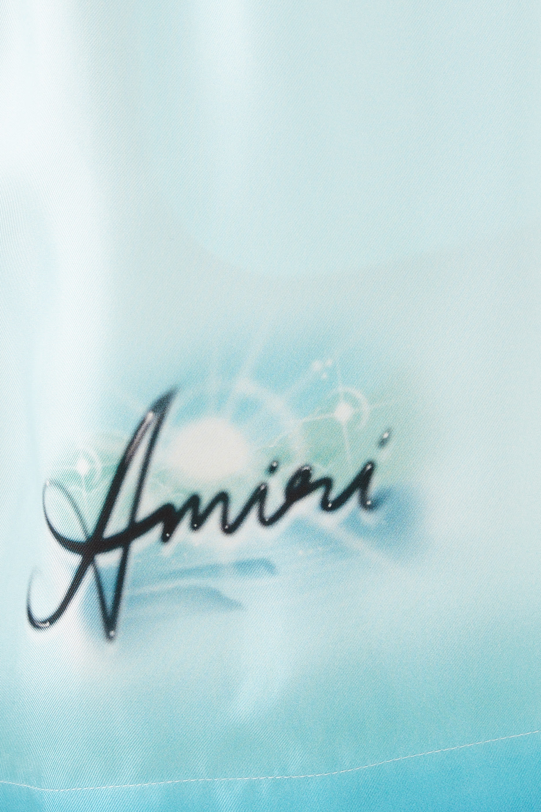 شورت ريزورت كلوب