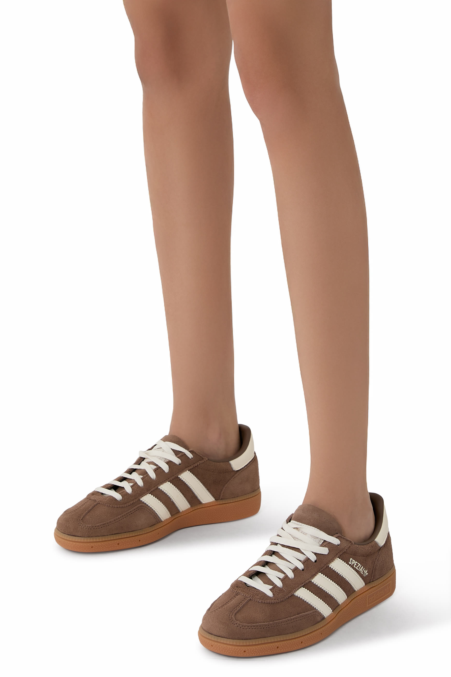 سنيكرز هاندبول سبيزيال