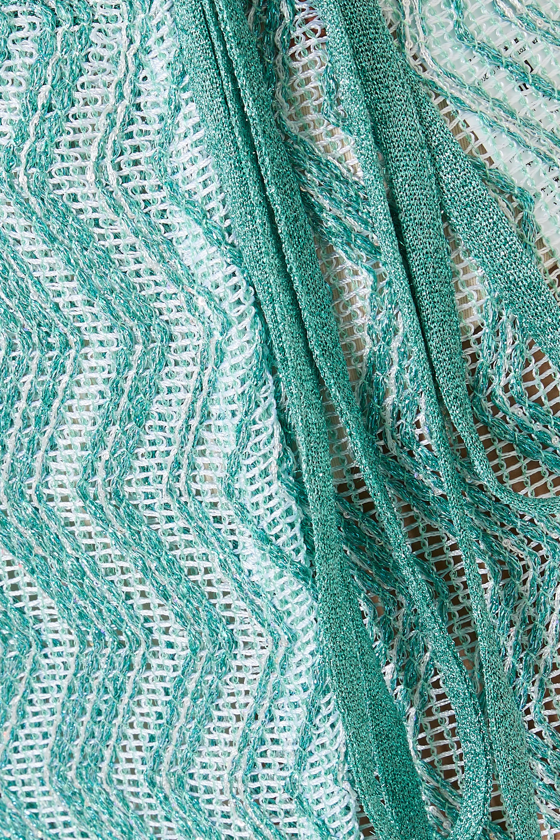 تنورة باريو قصيرة بنمط خطوط متعرجة قماش شبكي