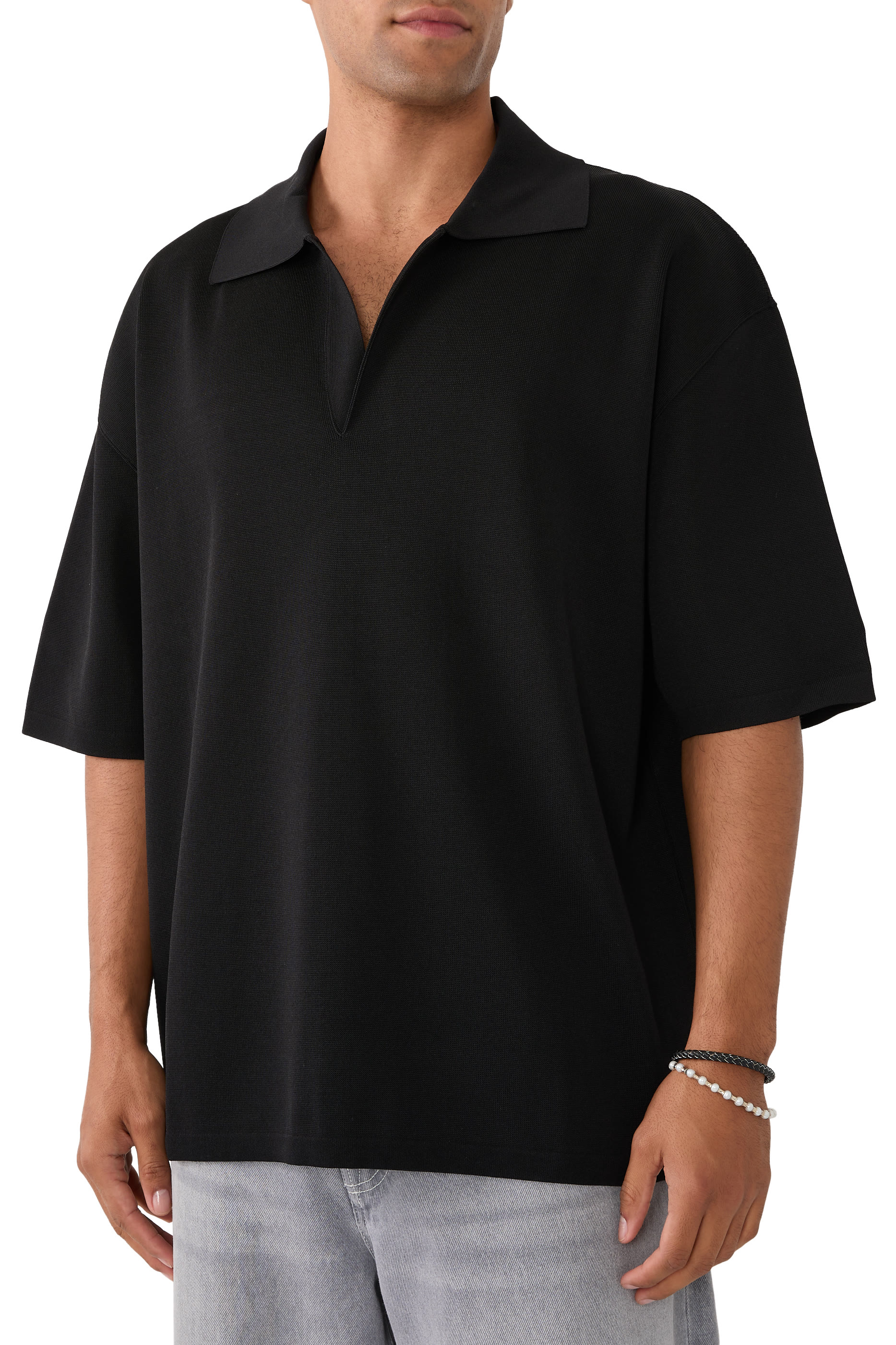 قميص بولو بأكمام قصيرة