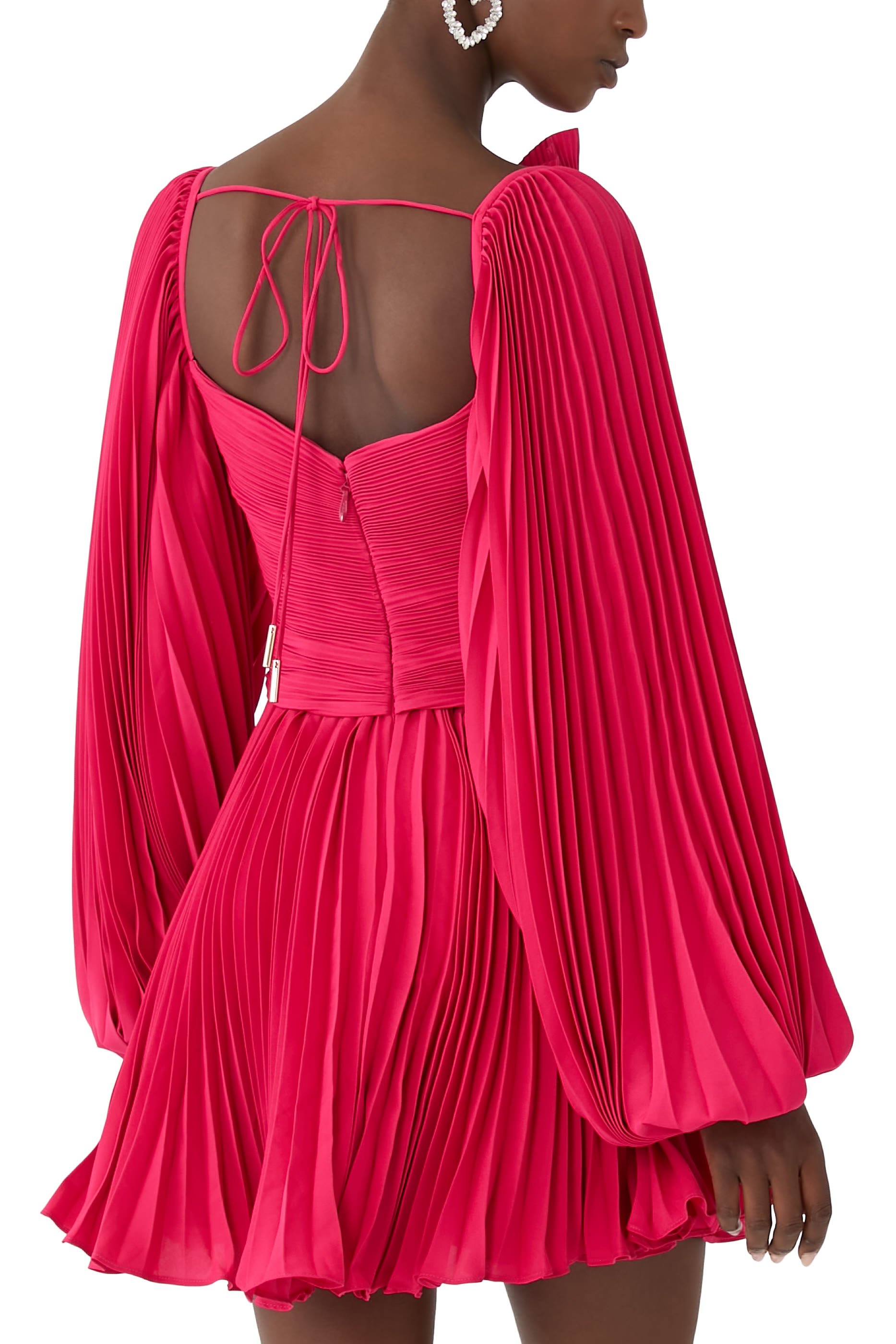 فستان نيوتوفت قصير