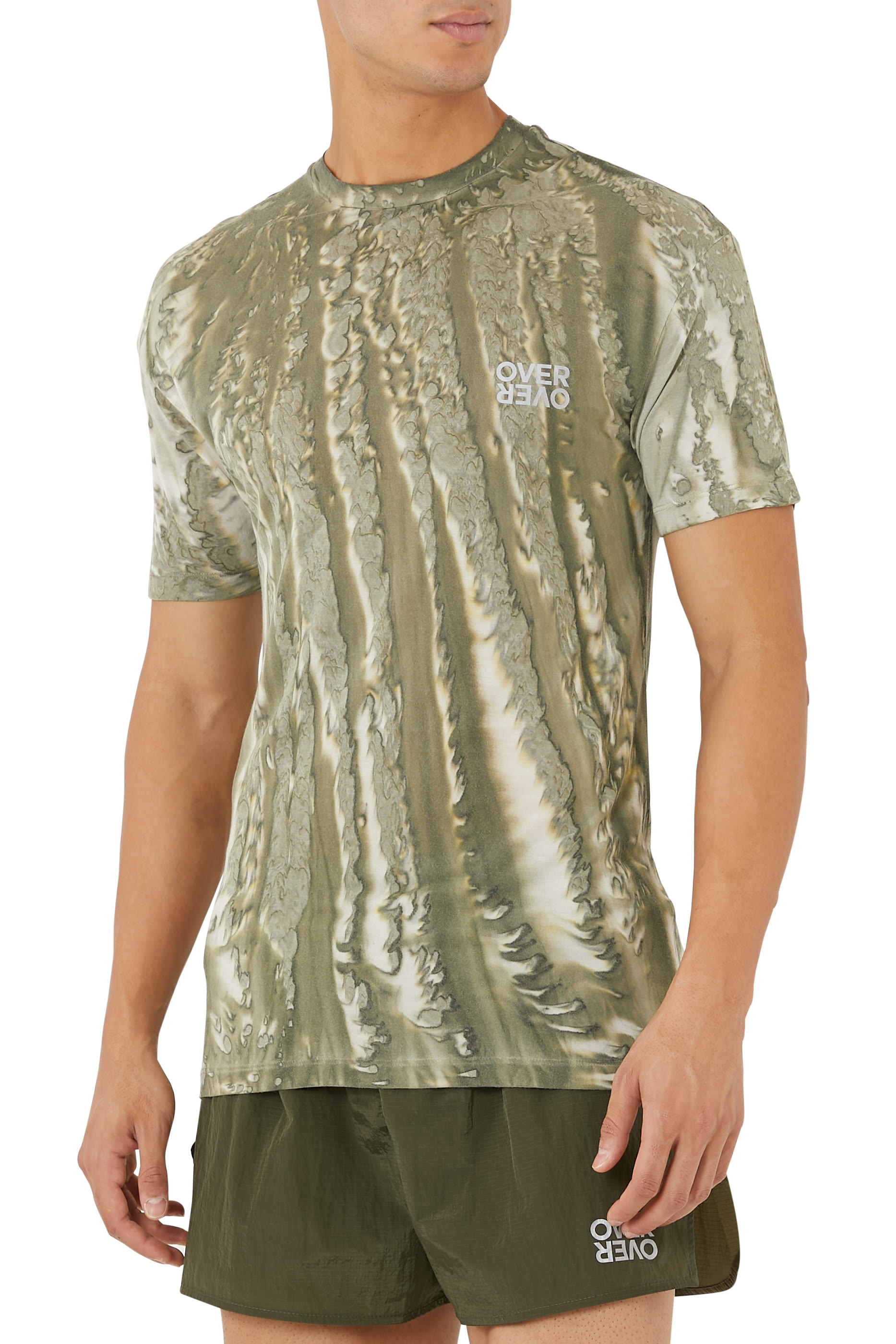 تيشيرت إيزي قماش كولاجين بصبغة بارزة الملمس