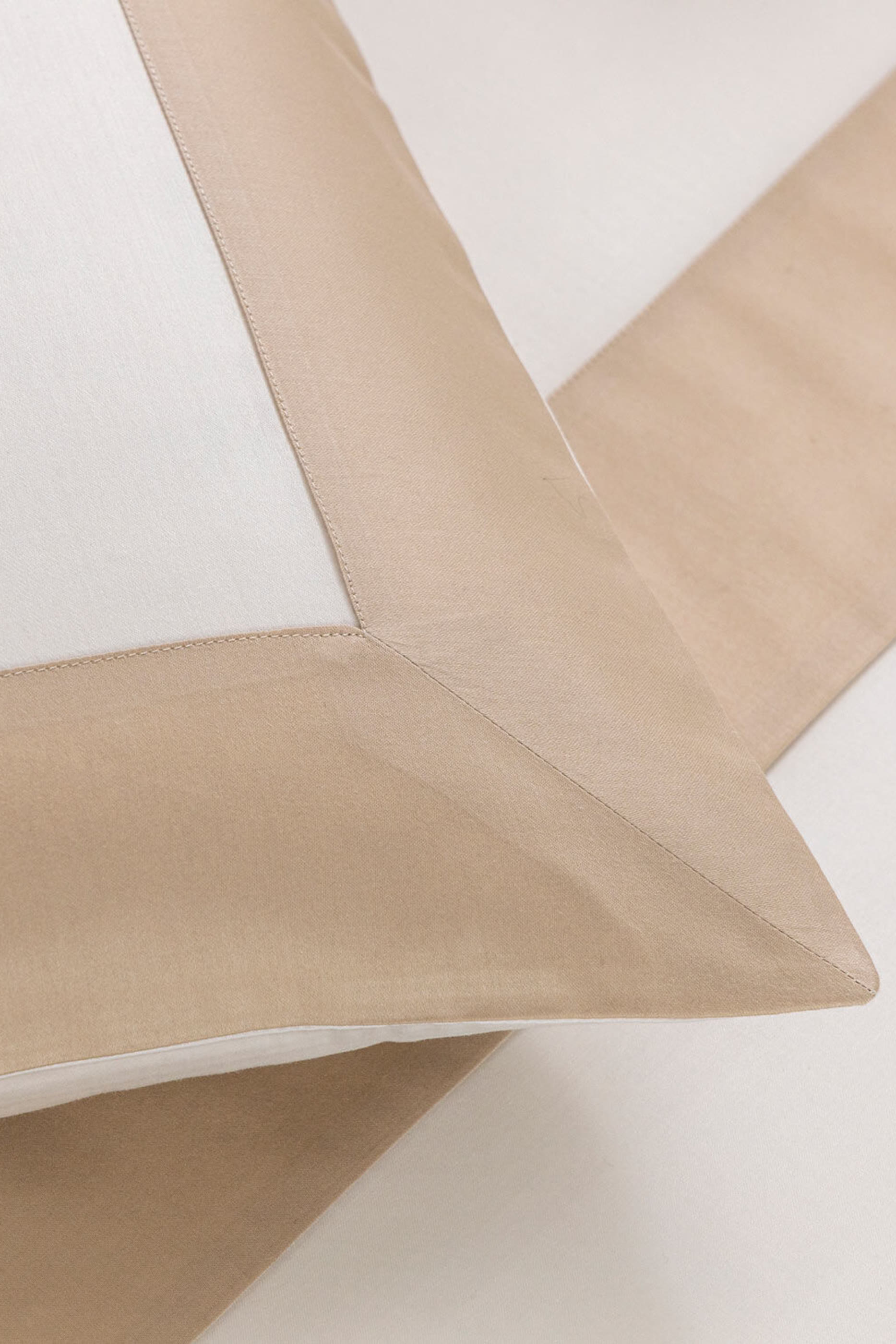 غطاء وسادة بولد قطن