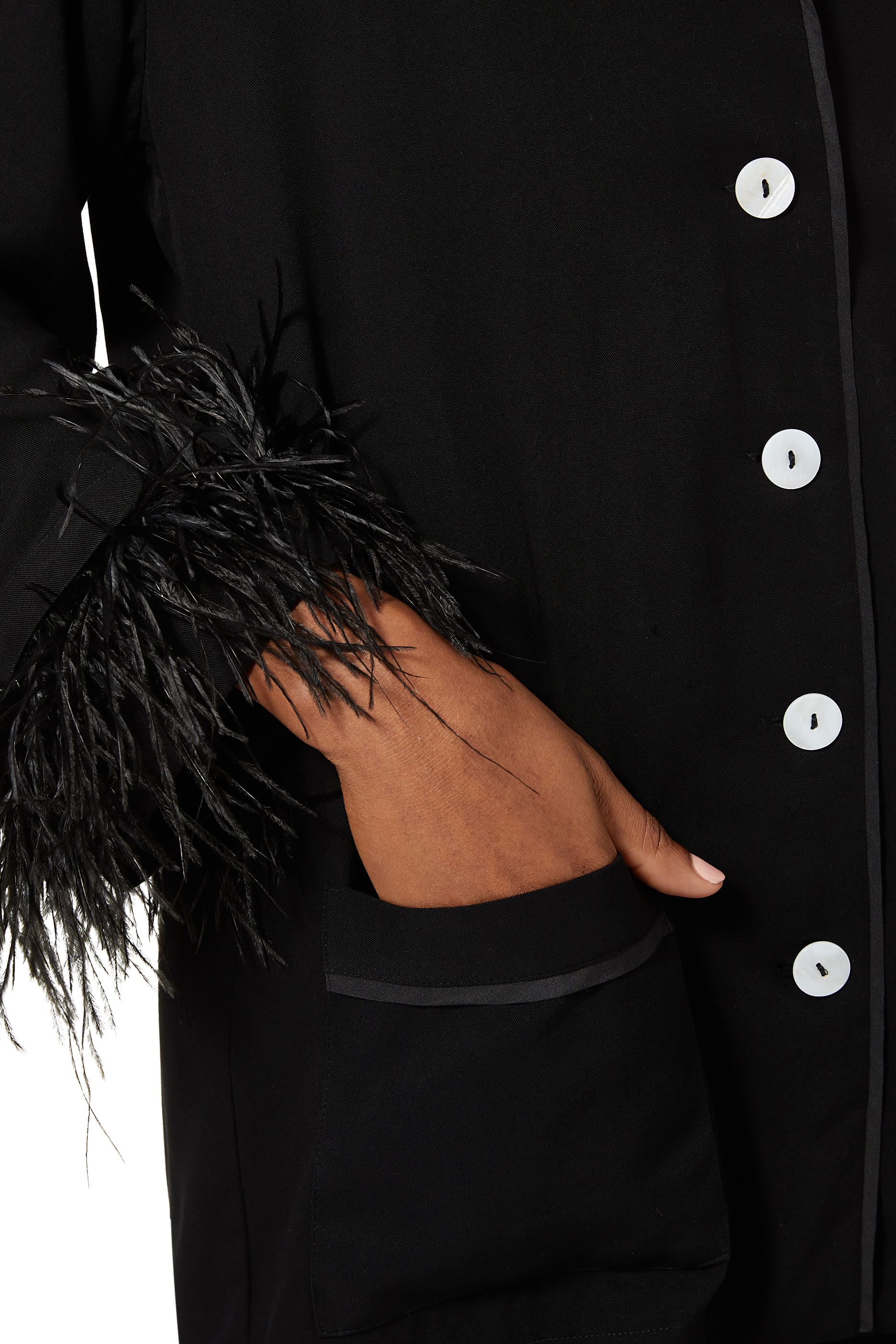 طقم بيجاما بارتي مزين بالريش