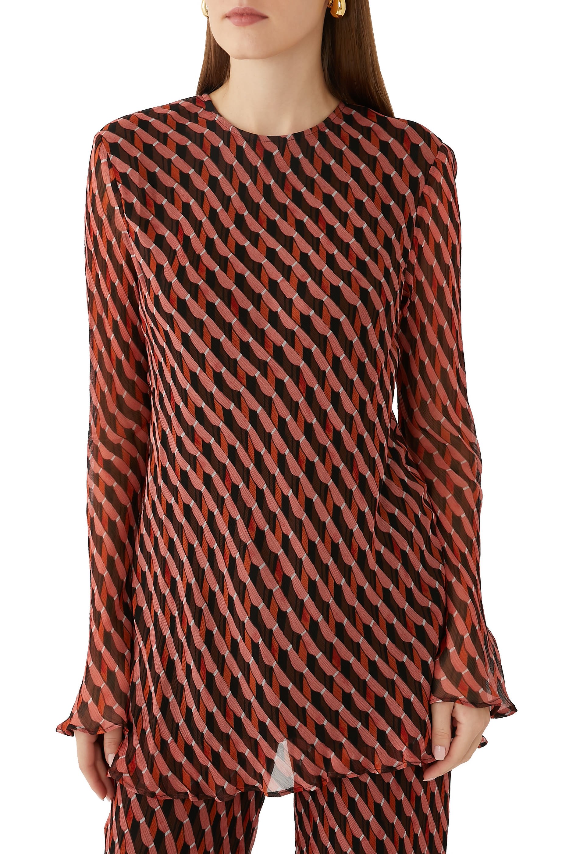 بلوزة مارتينا بقصة مائلة واسعة