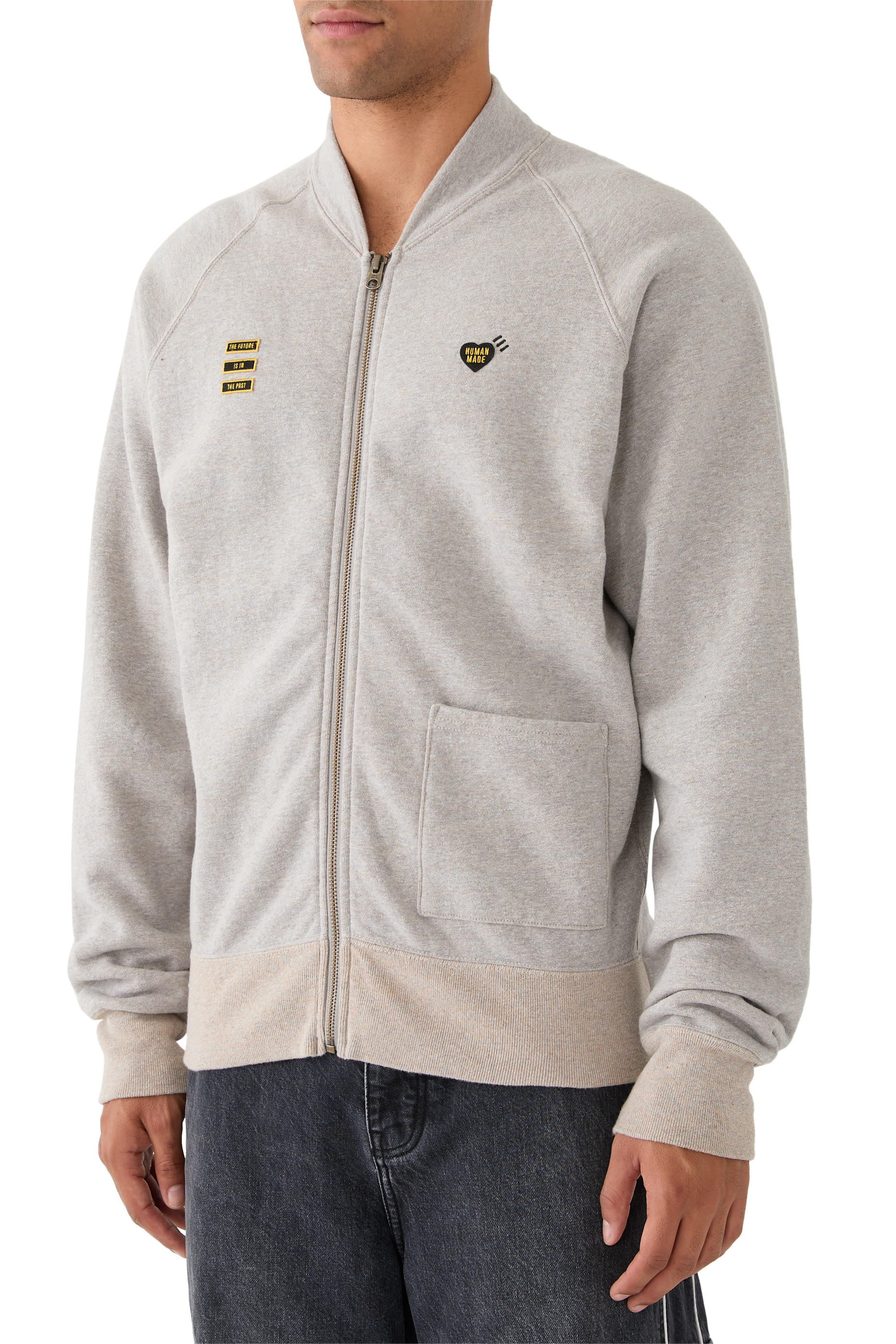 كارديجان بتصميم سويت شيرت