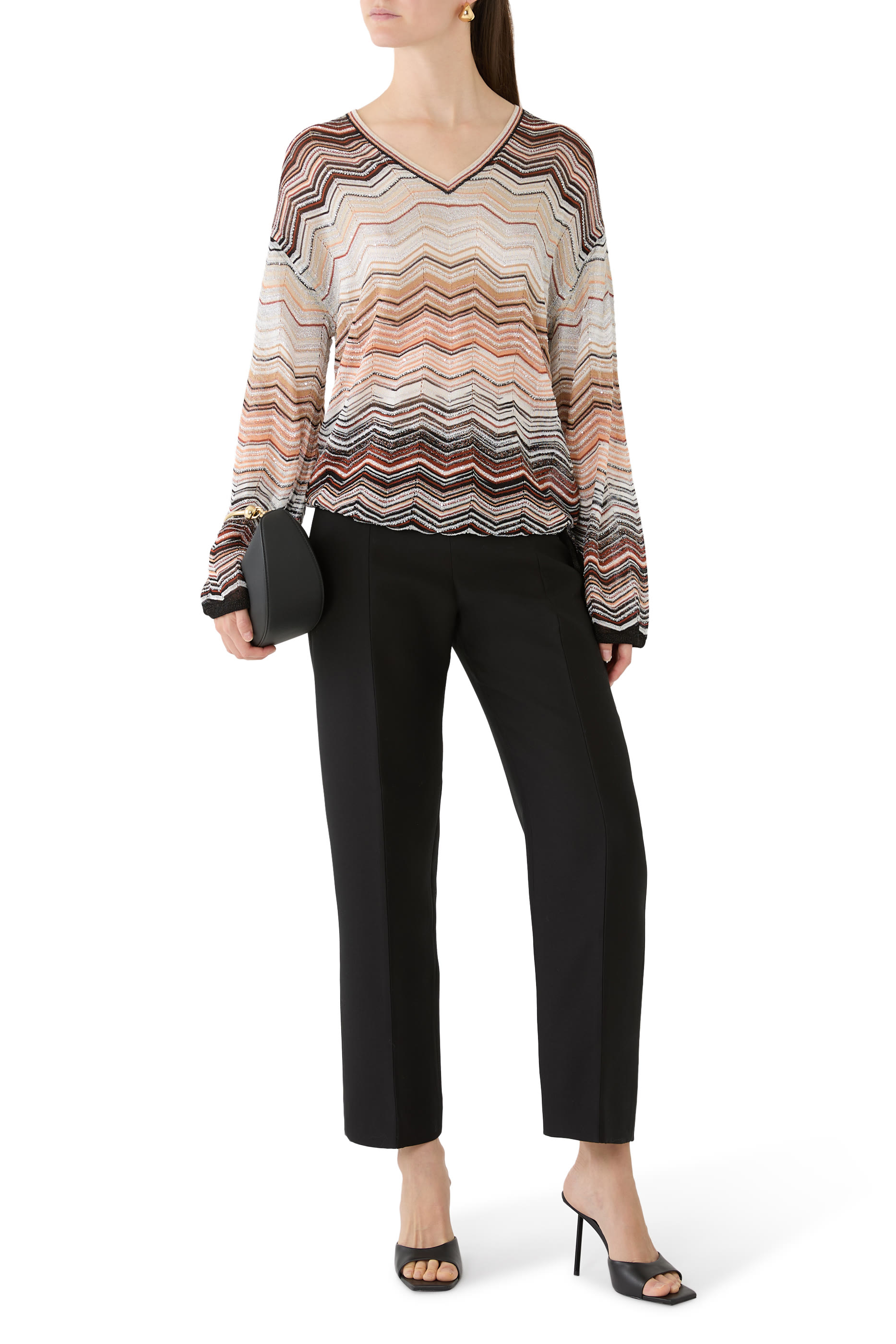 بلوزة بنقشة خطوط متعرجة وترتر لوركس